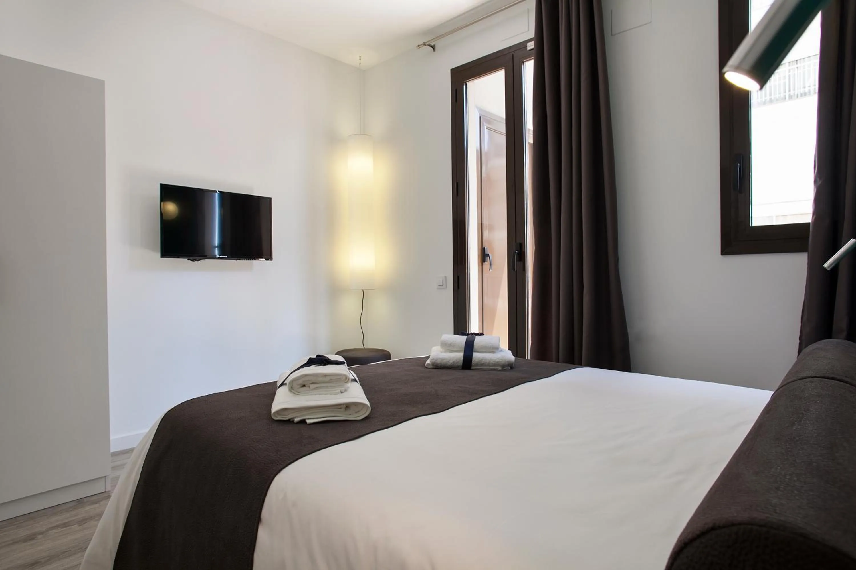 Bedroom, Bed in Habitat Apartments ADN