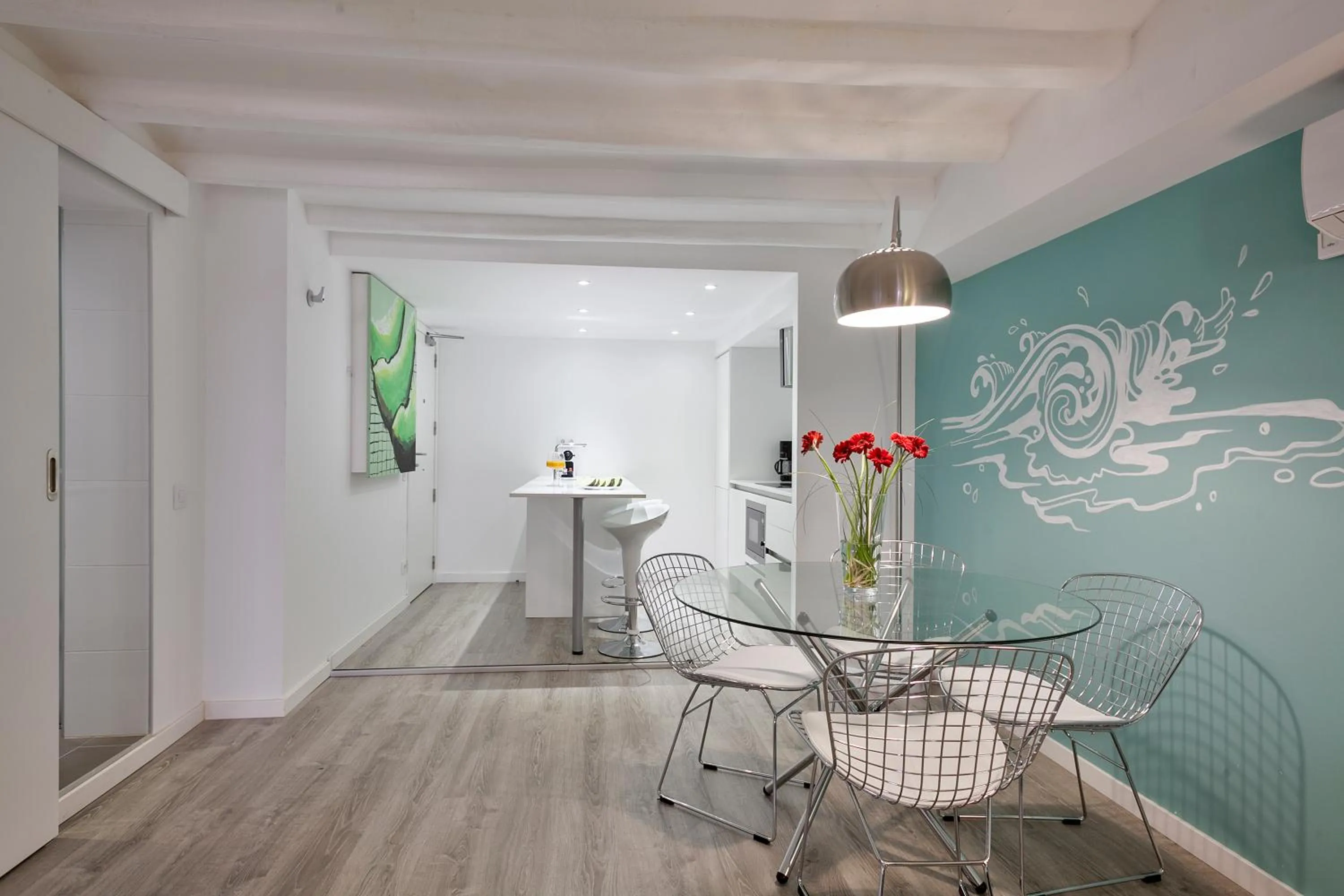 Kitchen or kitchenette in Habitat Apartments ADN