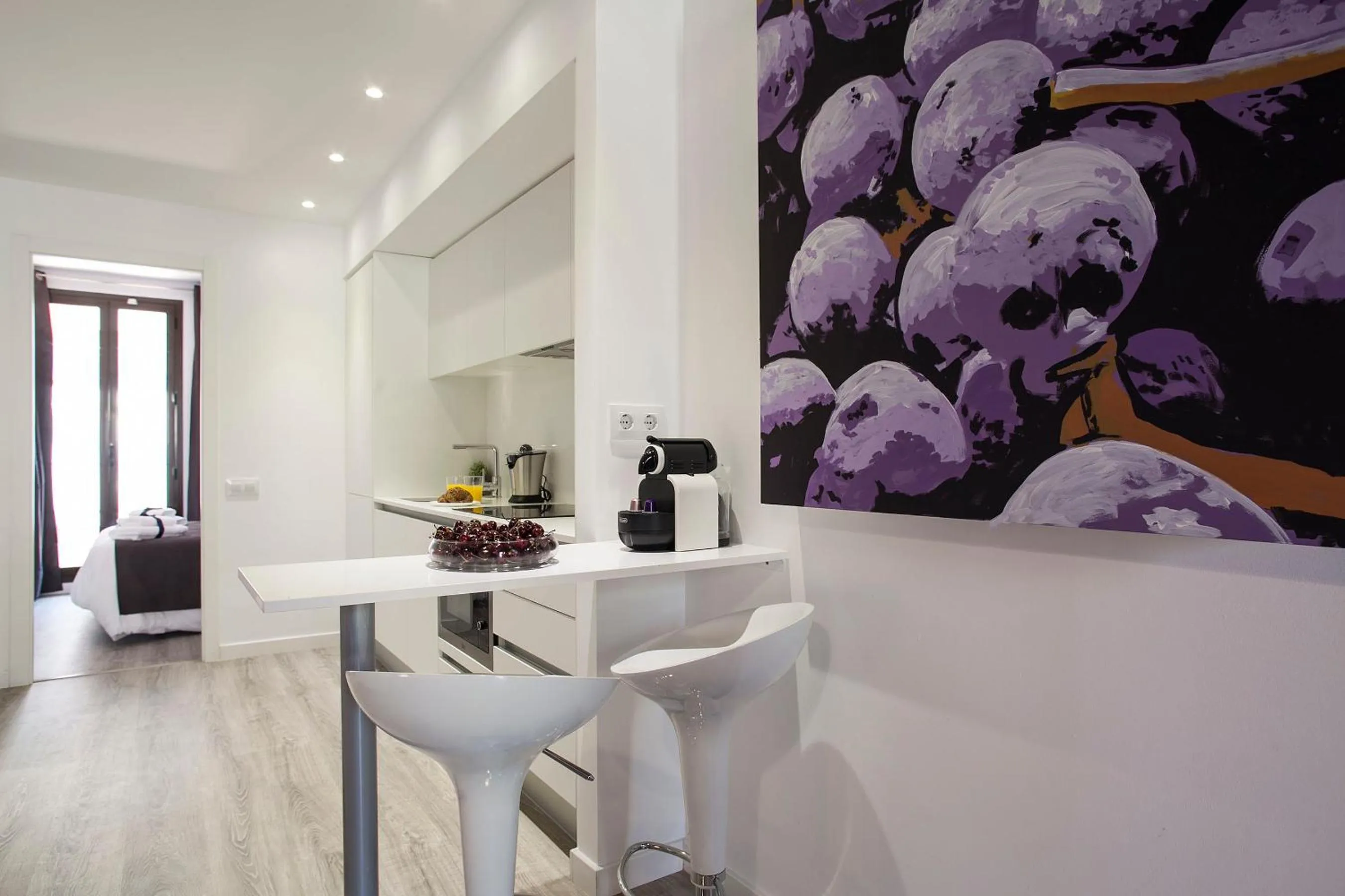 Dining area in Habitat Apartments ADN