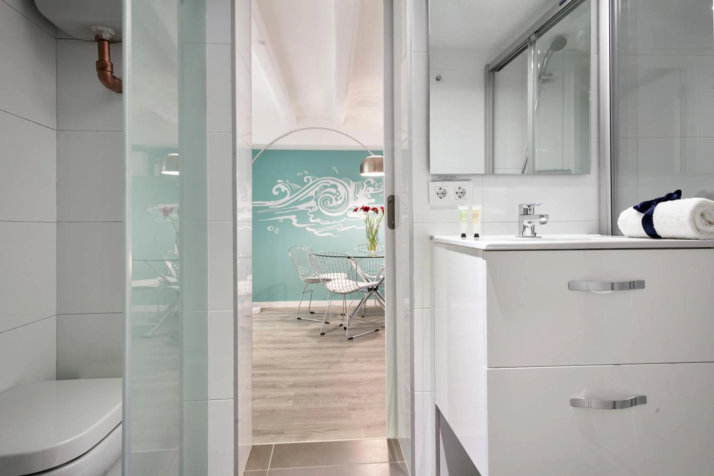 Bathroom in Habitat Apartments ADN