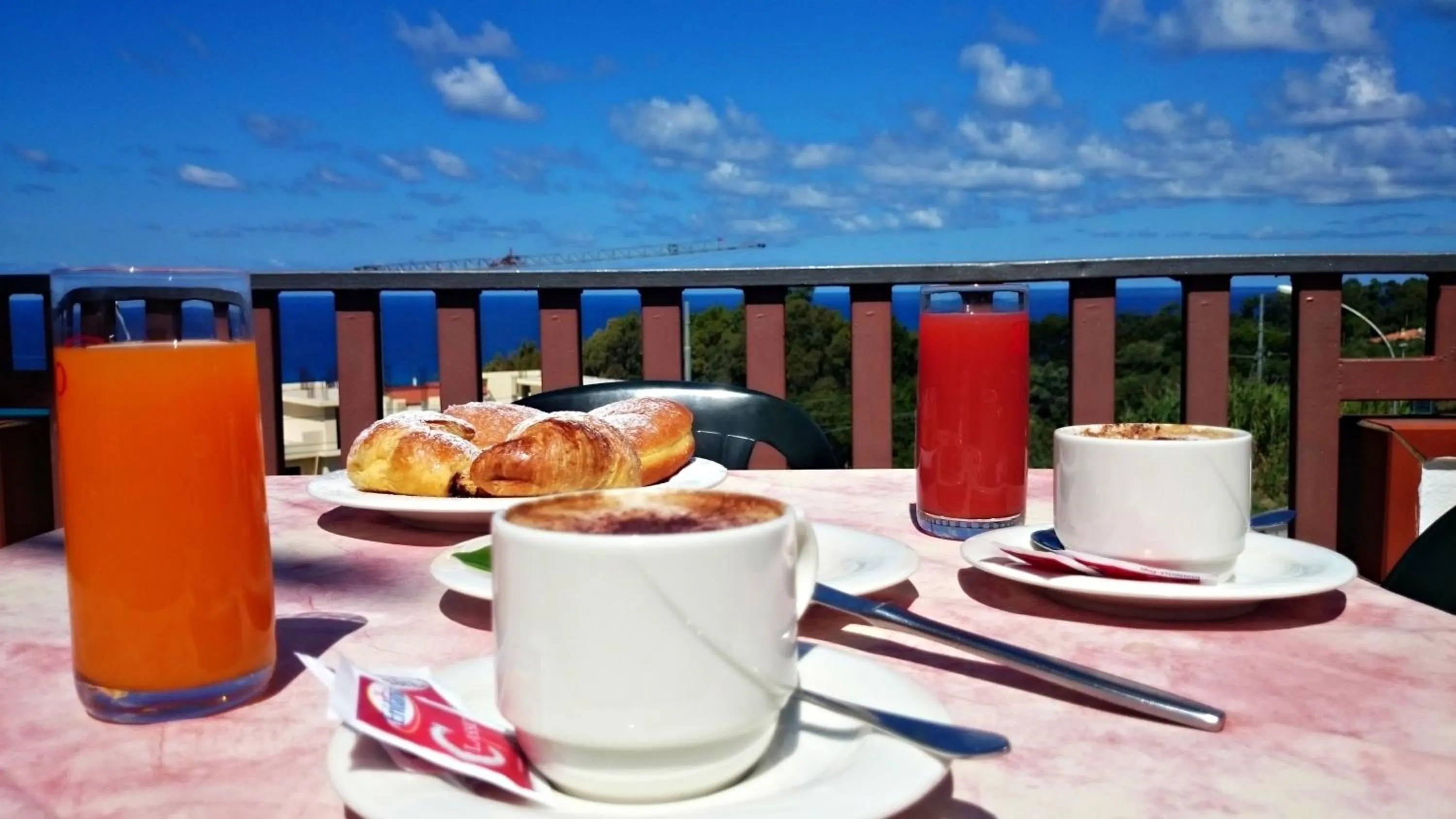 Sea view in San Carlo - Terrazzo sul Mare con Ristorante e Pizzeria