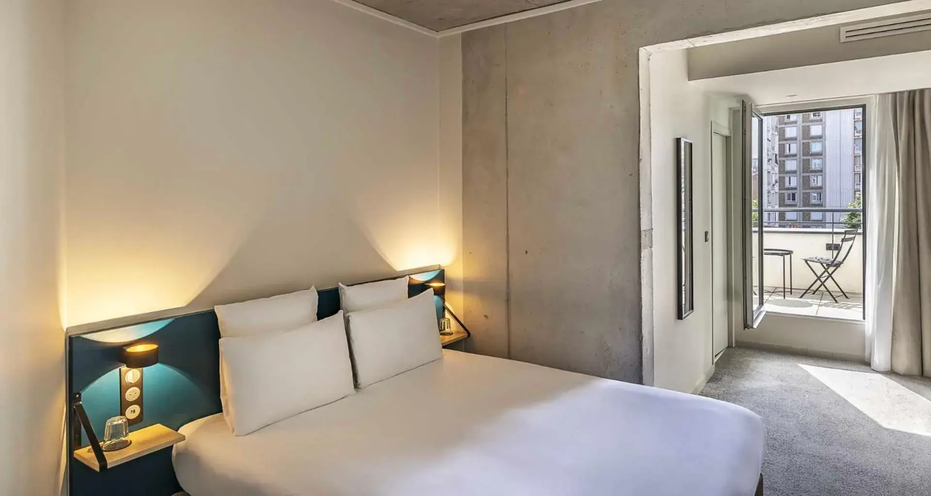 Bedroom, Bed in Best Western 11BAUER Paris Saint-Ouen Bedroom, Bed in Best Western 11BAUER Paris Saint-Ouen