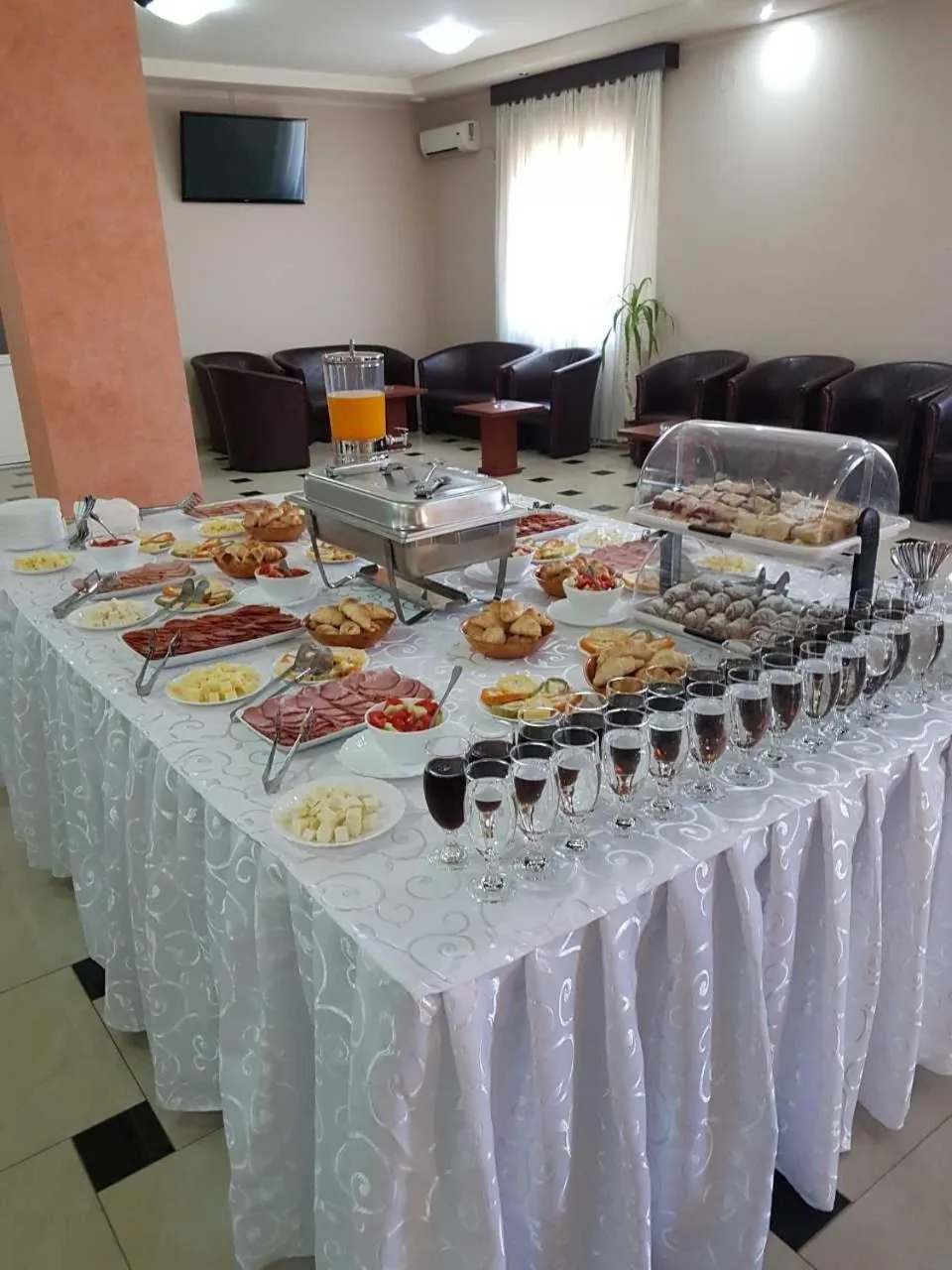 Breakfast in Hotel Feniks Požarevac