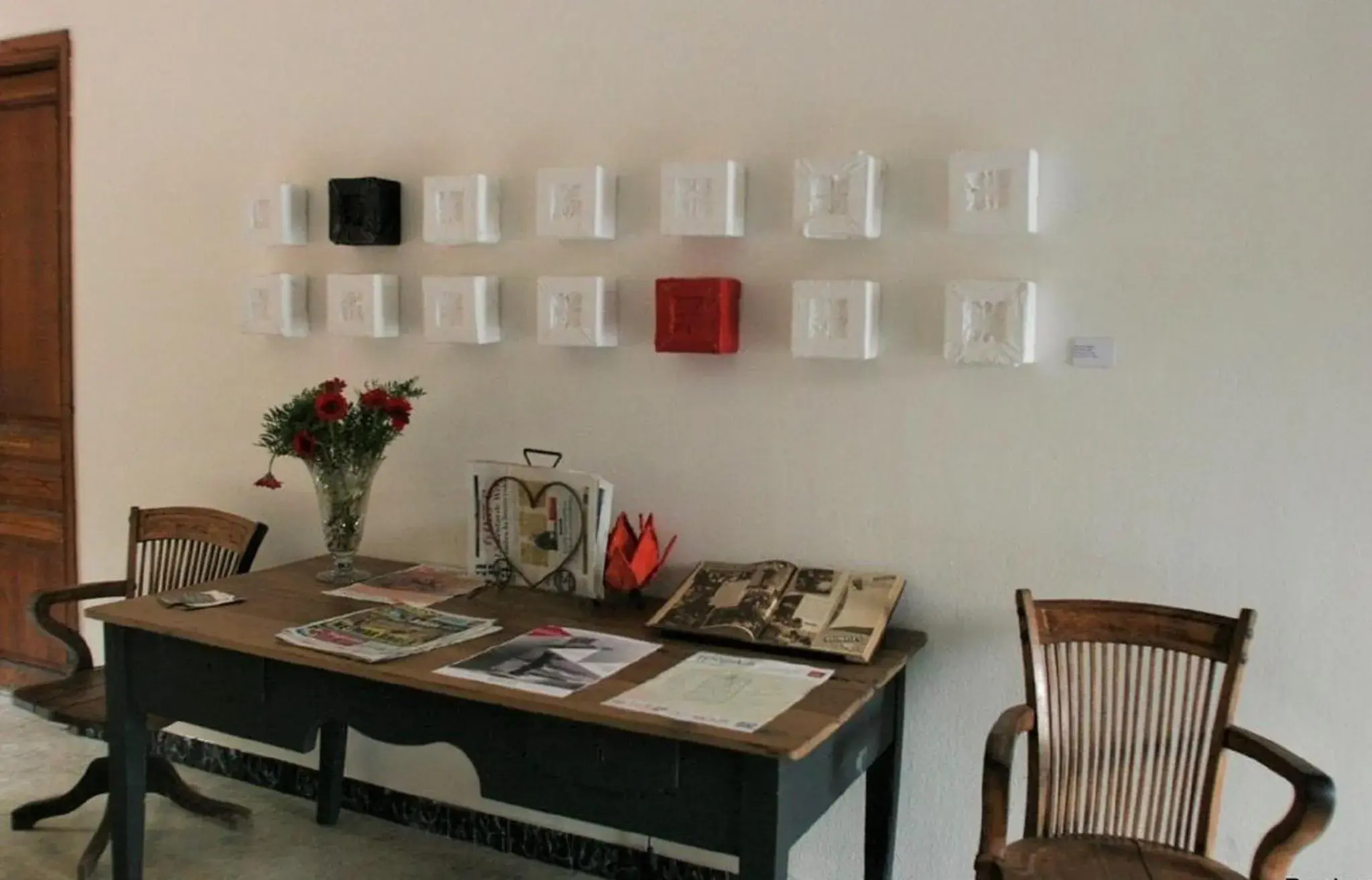 Lobby or reception in Hostal Montsoliu Lobby or reception in Hostal Montsoliu