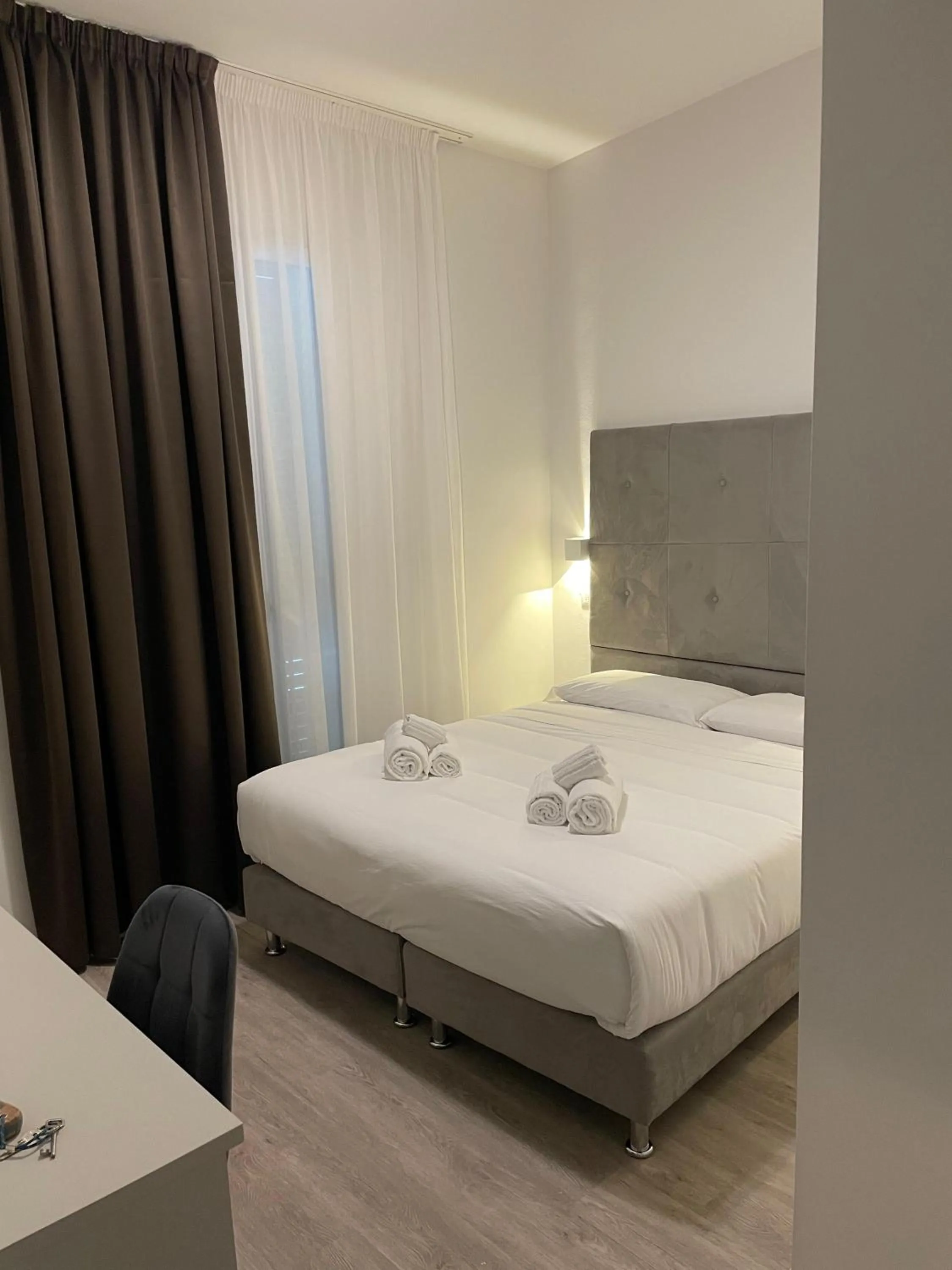 Bedroom, Bed in Hotel l'Etrusco - San Vincenzo