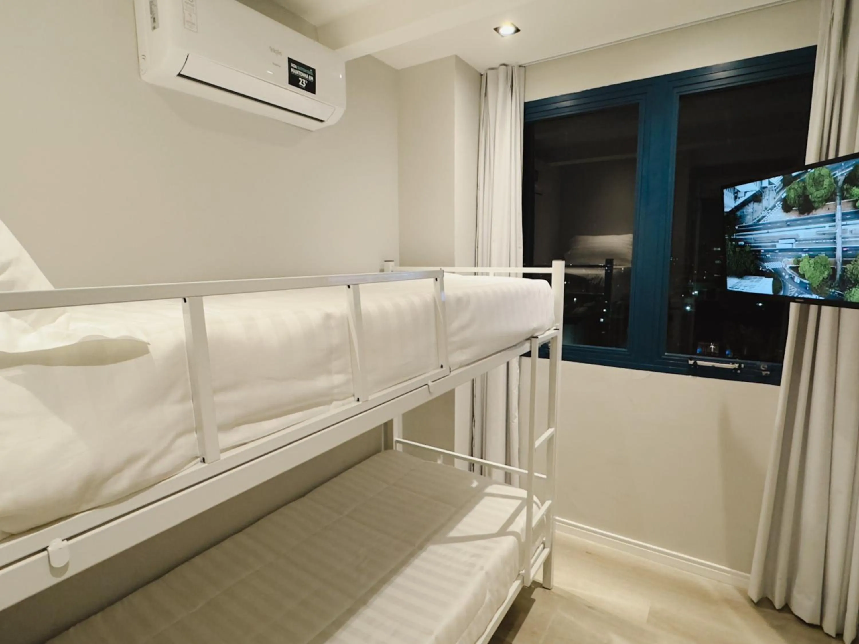 TV and multimedia, Bed in Apê Pátio Paulista