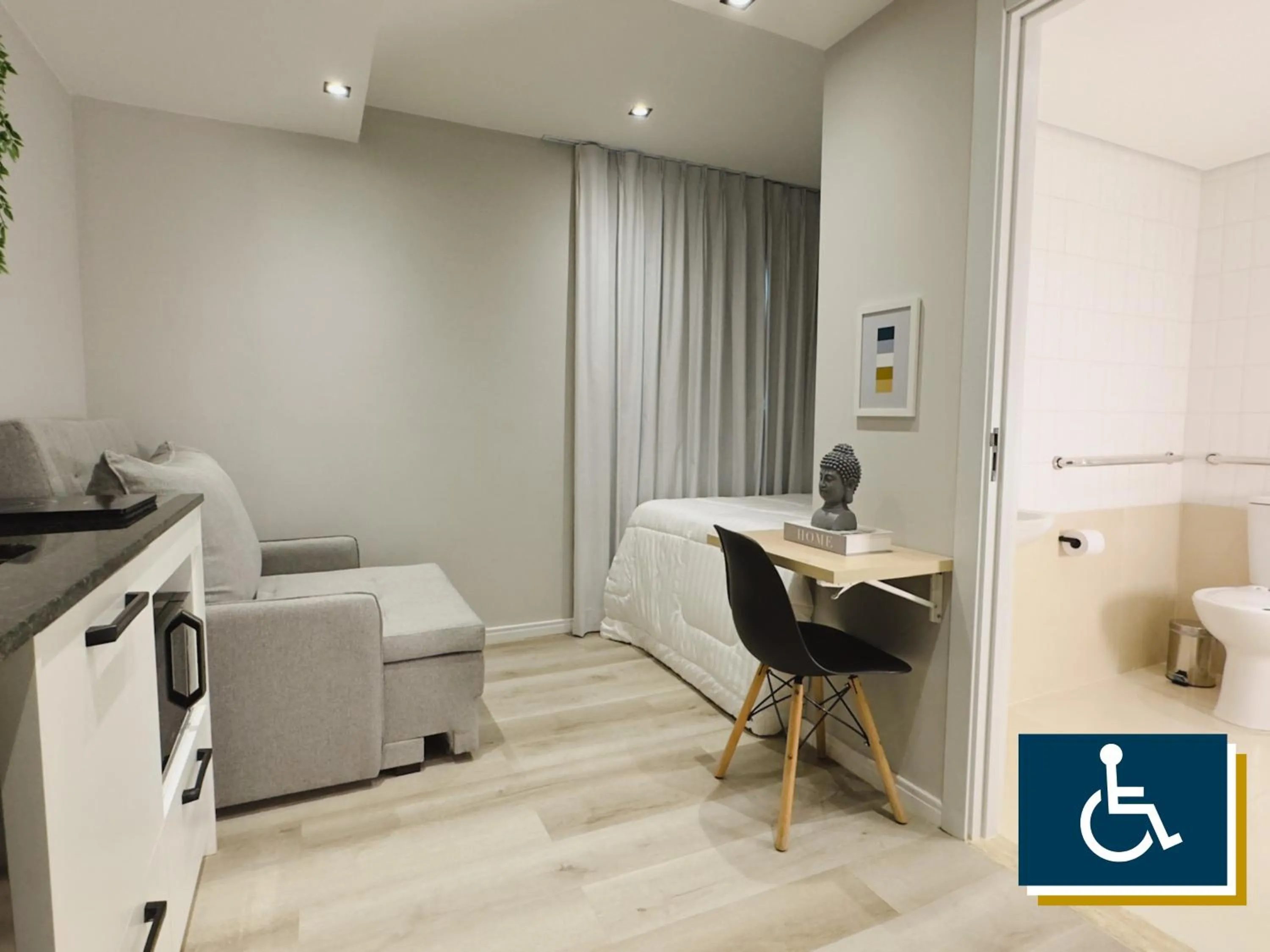 Photo of the whole room in Apê Pátio Paulista