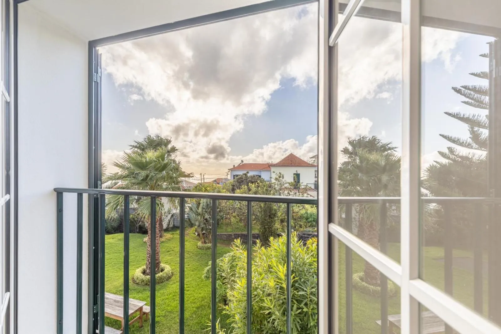 Garden view in Quinta Alegre