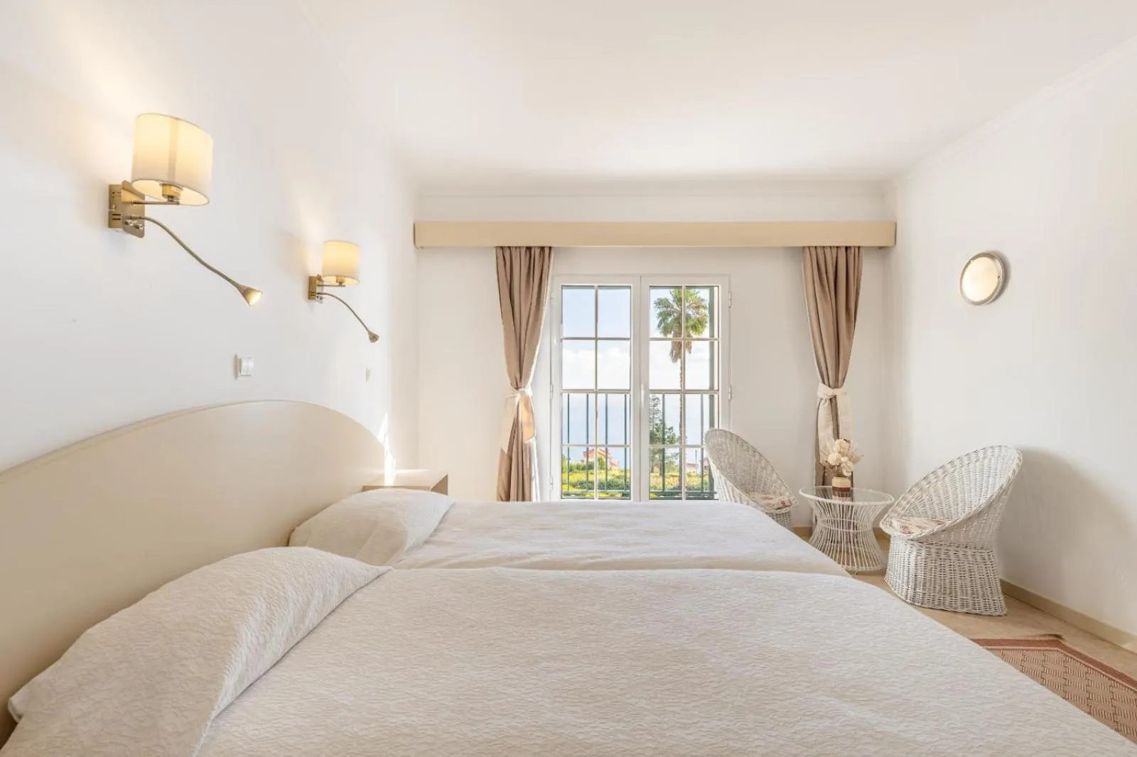 Sea view, Bed in Quinta Alegre