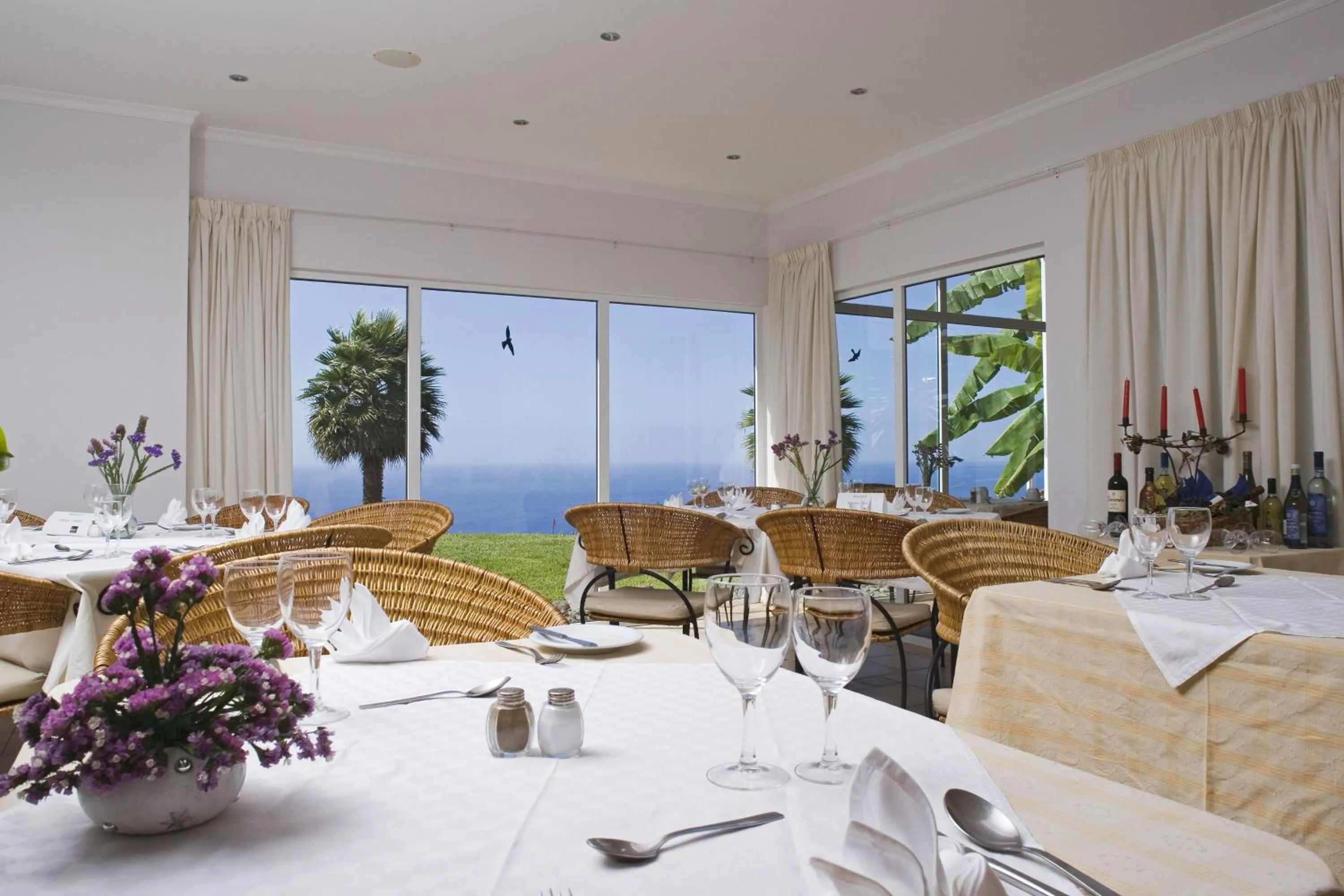 Restaurant/places to eat in Quinta Alegre