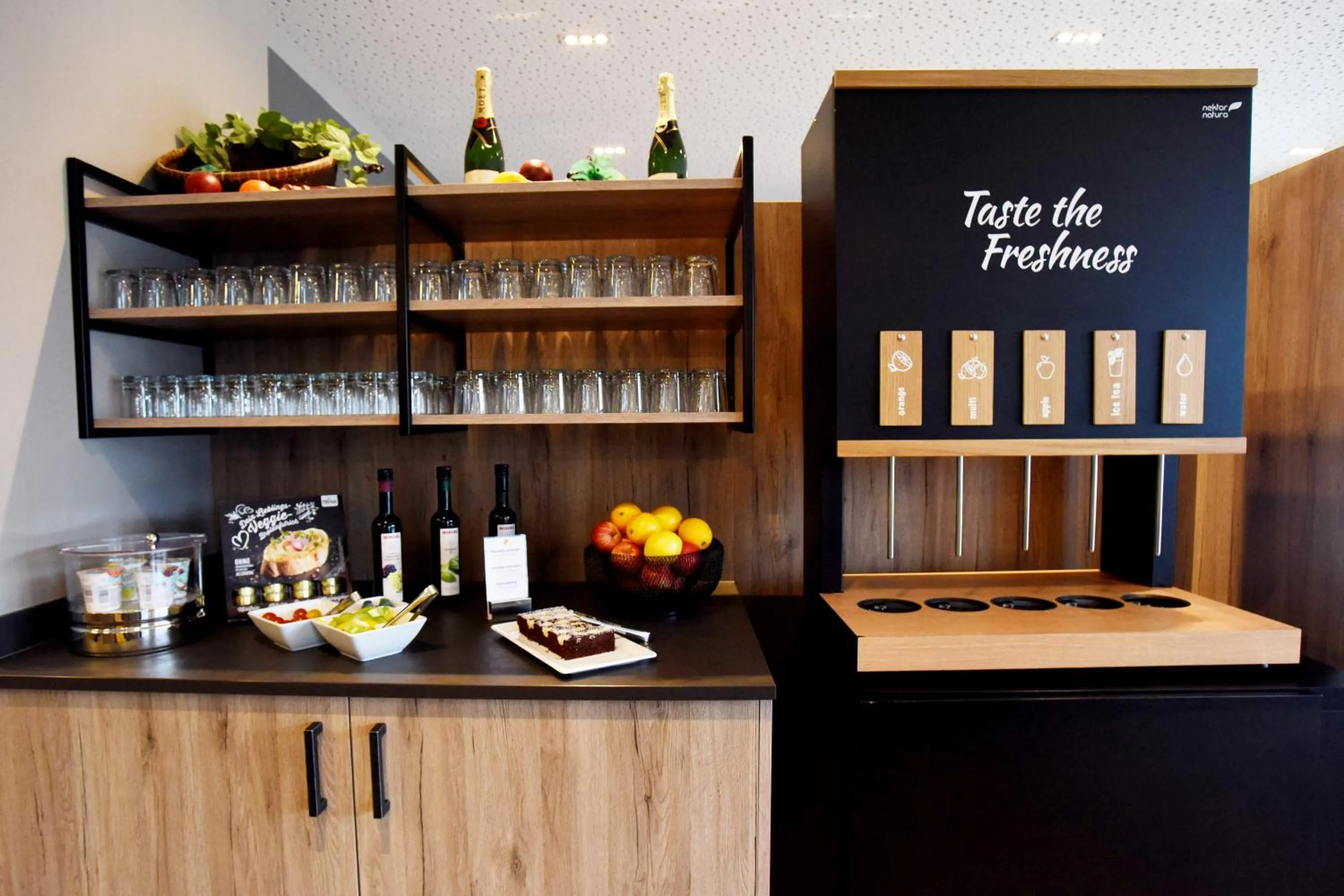 Breakfast in DiMas Hotel Ettenheim - Rust