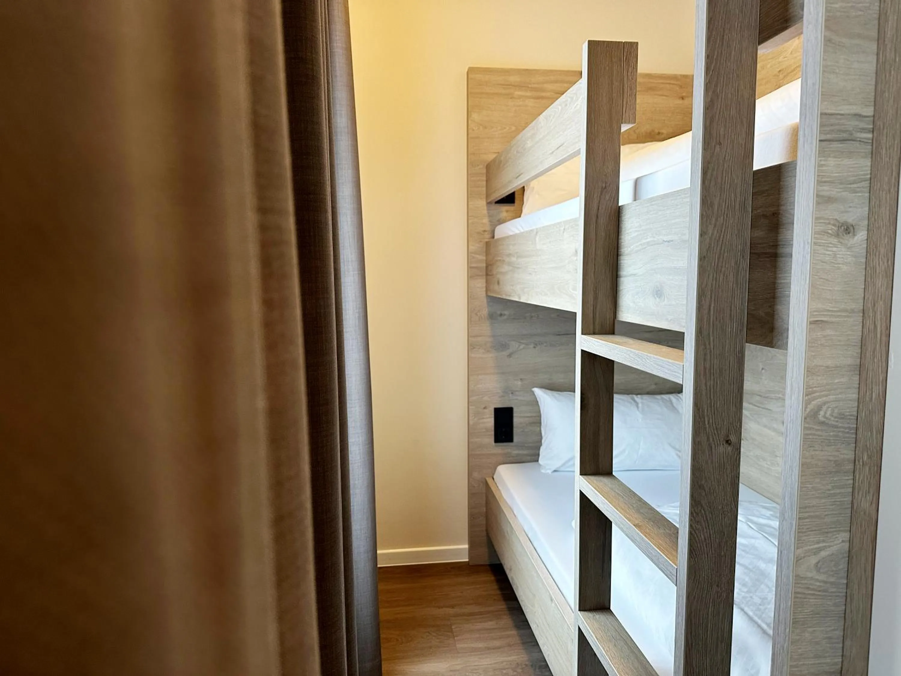 Bed in DiMas Hotel Ettenheim - Rust