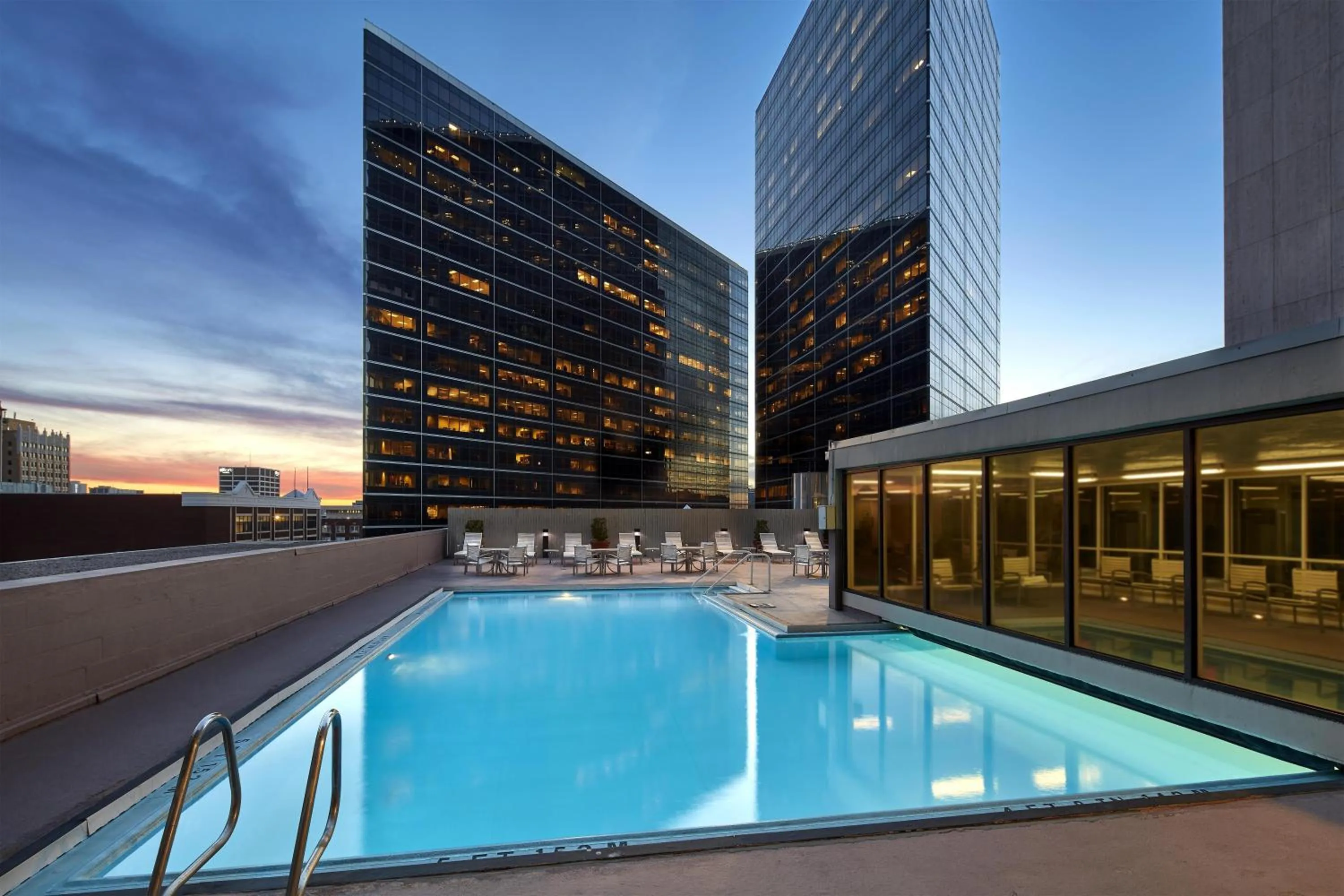 Swimming pool in Hyatt Regency Tulsa Downtown