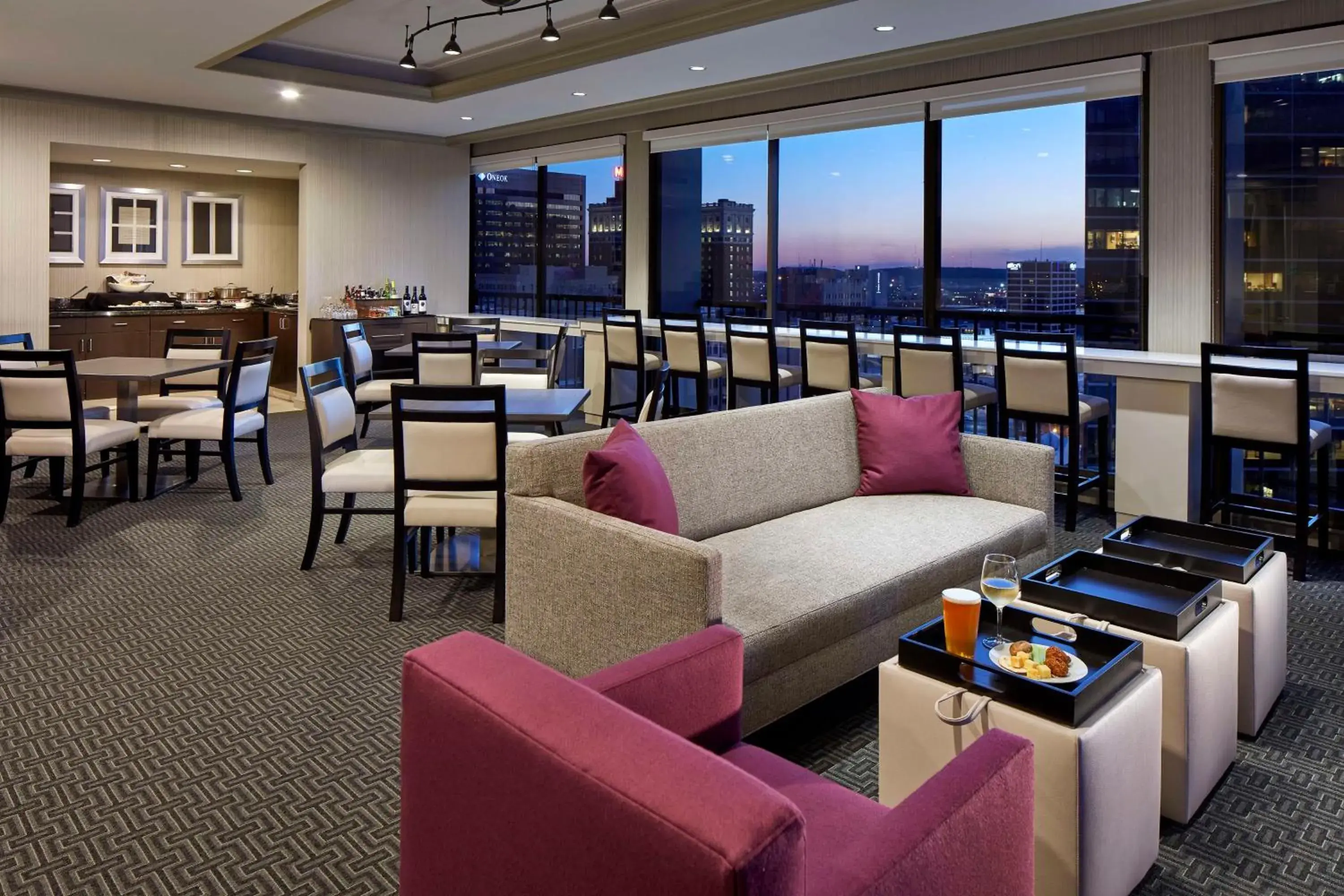 Lounge or bar in Hyatt Regency Tulsa Downtown Lounge or bar in Hyatt Regency Tulsa Downtown