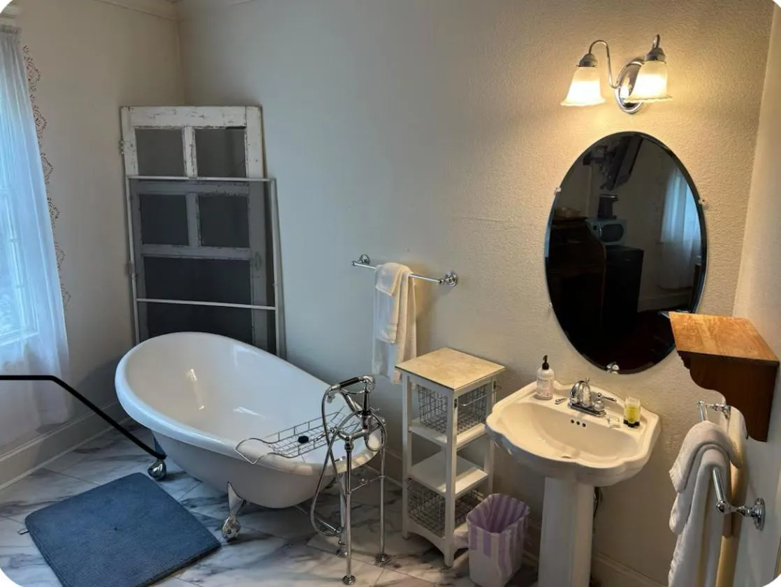 Bathroom in The Currier Inn