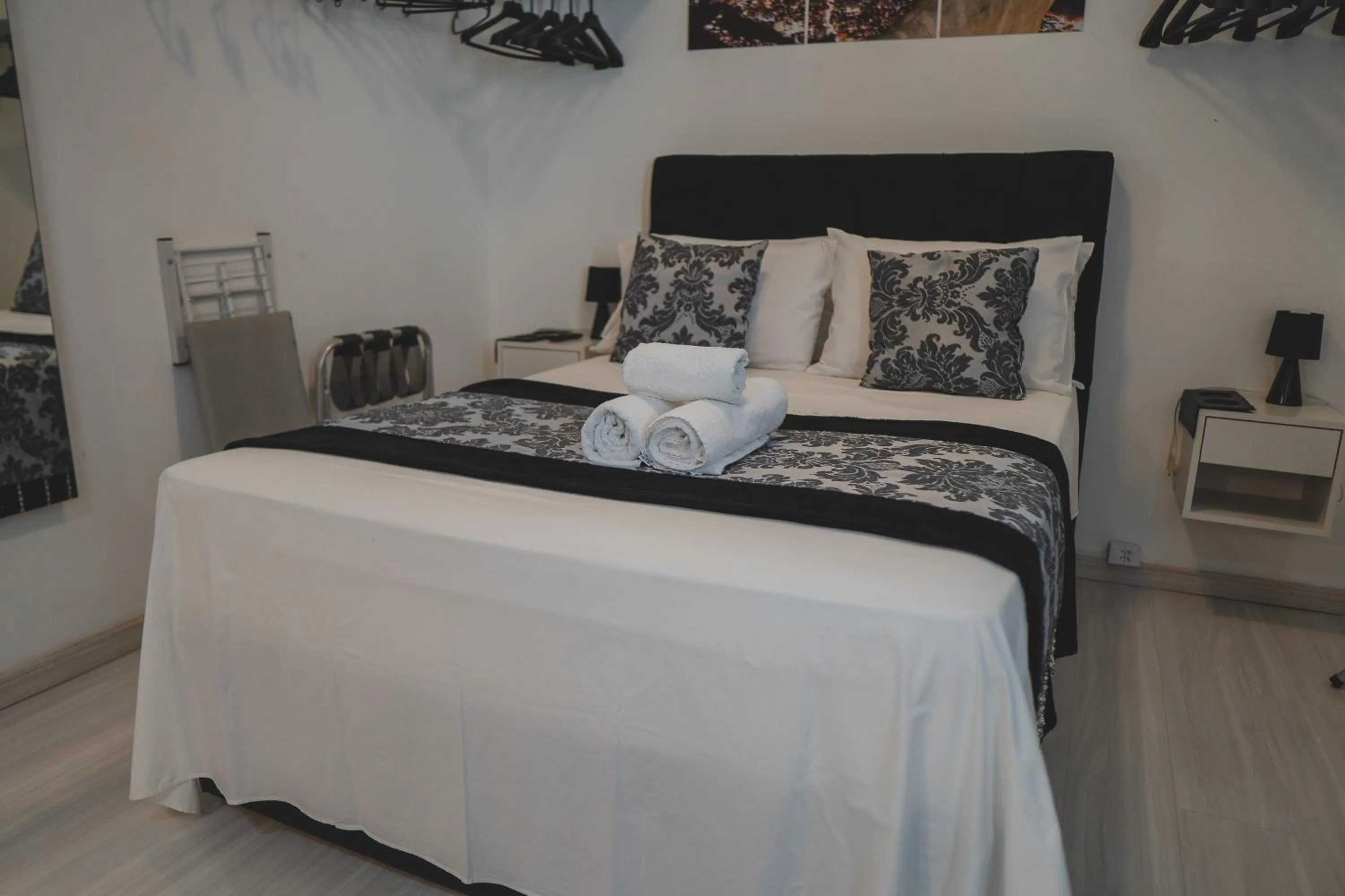 Bed in Studio Leblon