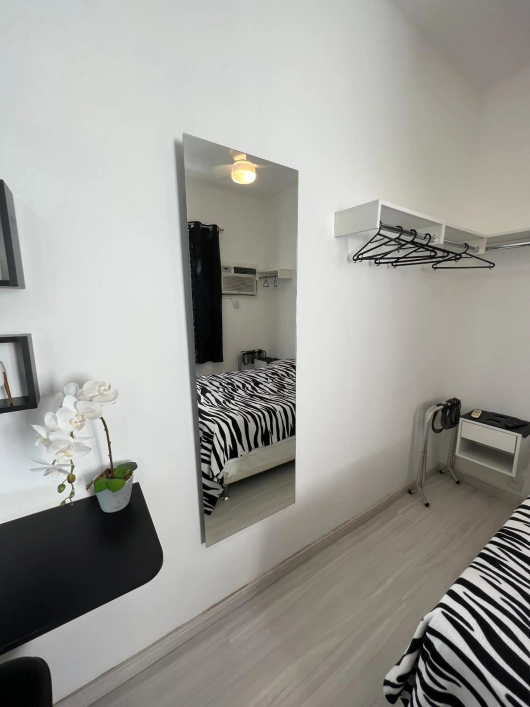 Bed in Studio Leblon