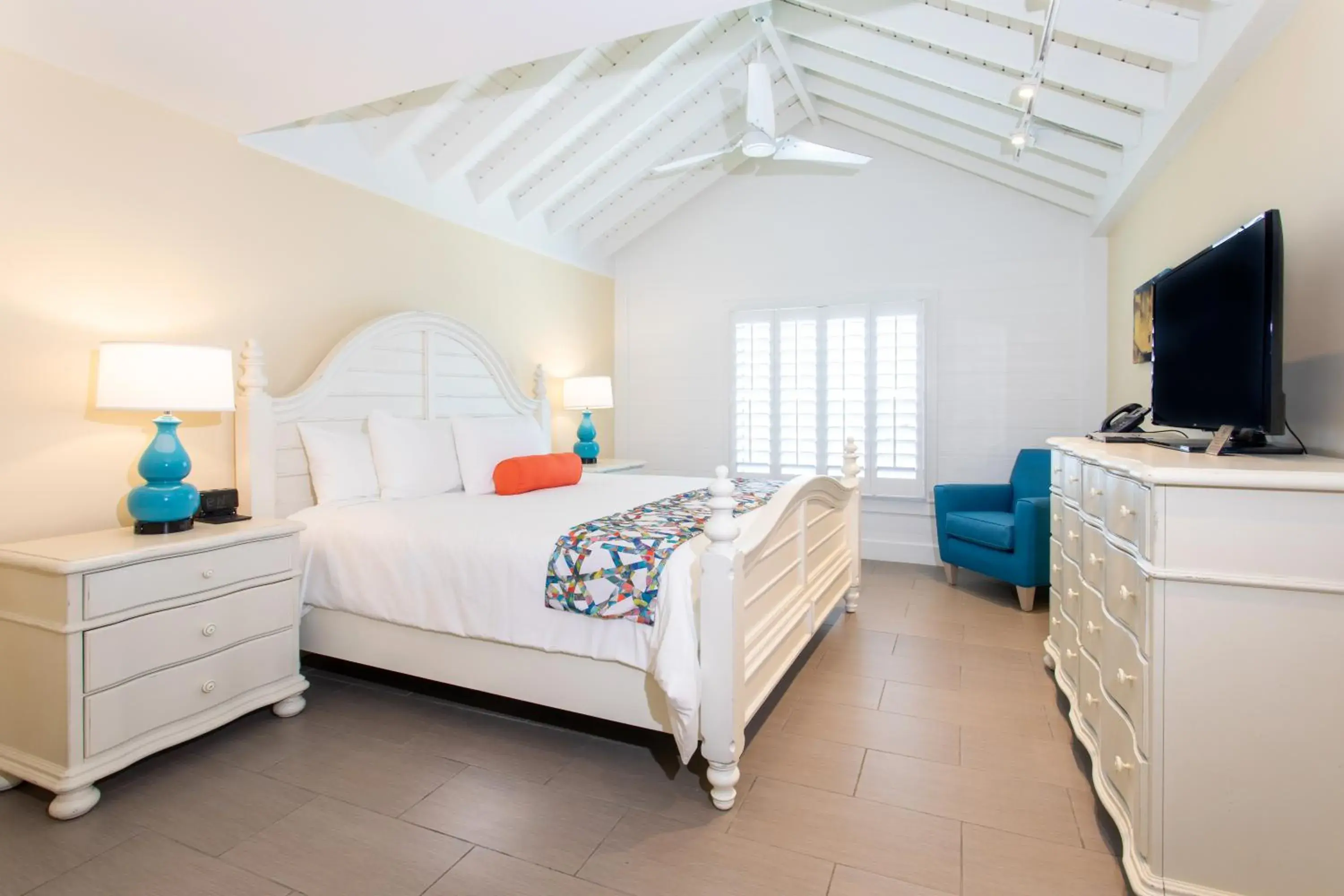 Bed in Caravelle Hotel St Croix Bed in Caravelle Hotel St Croix