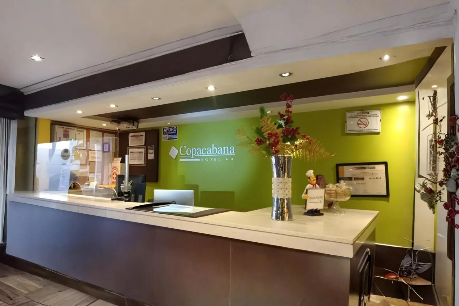 Lobby or reception in Copacabana Hotel