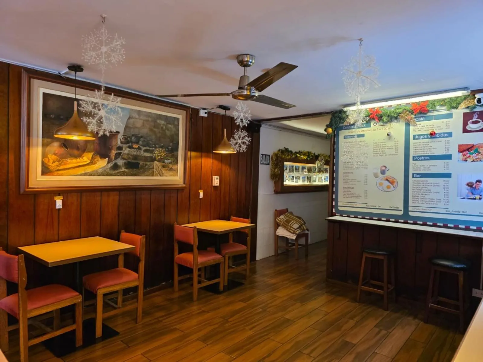 Dining area in Copacabana Hotel