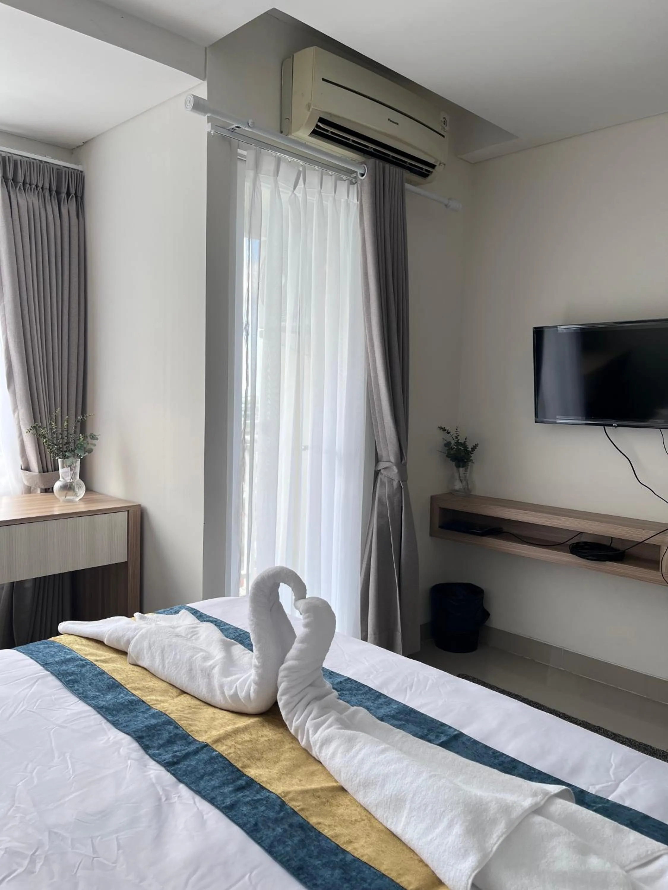 Bed in Hotel Dhika Serenity @ Jatiwarna