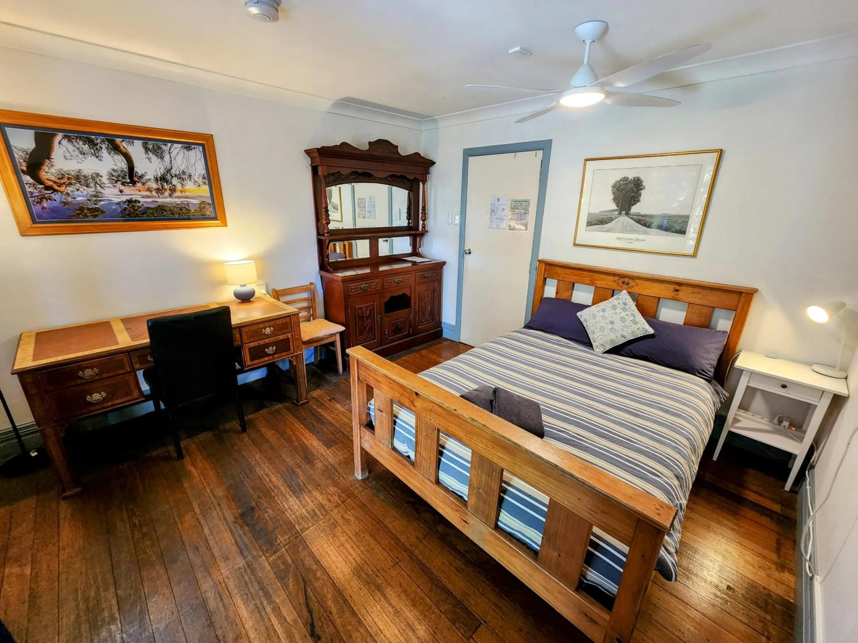 Bedroom, Bed in Bellingen Belfry Guesthouse