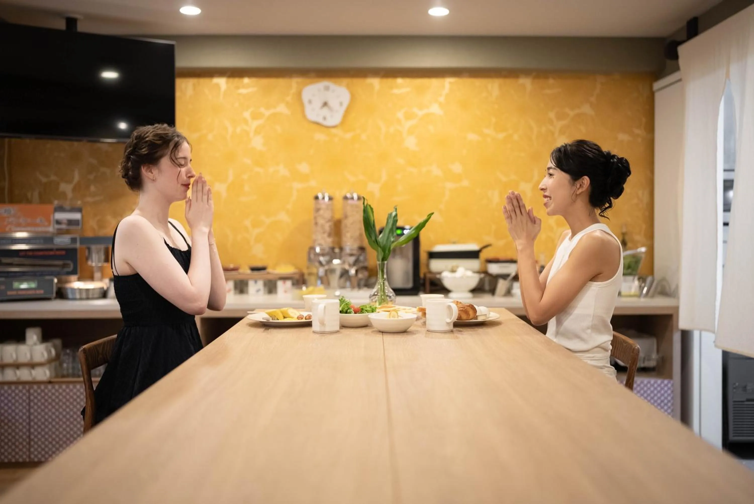 Restaurant/places to eat in HIYORI Stay Kyoto Kamogawa