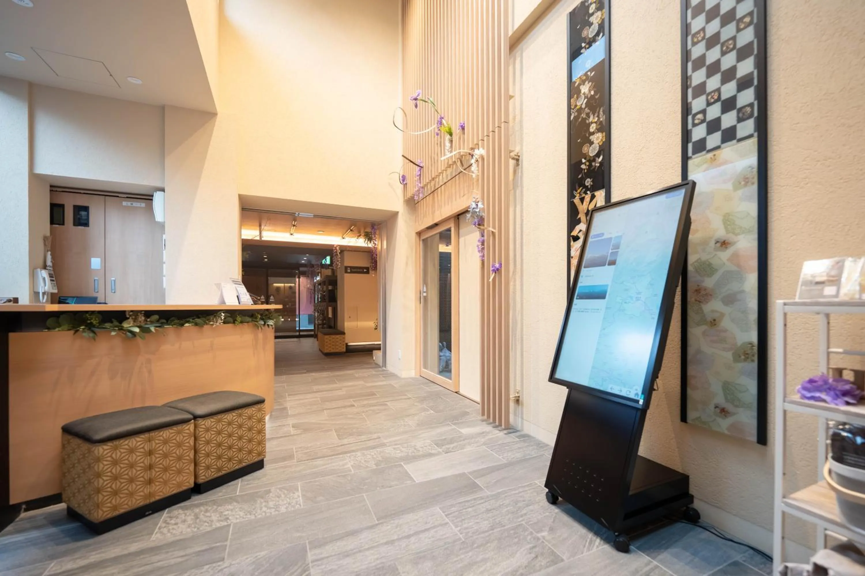 Lobby or reception in HIYORI Stay Kyoto Kamogawa