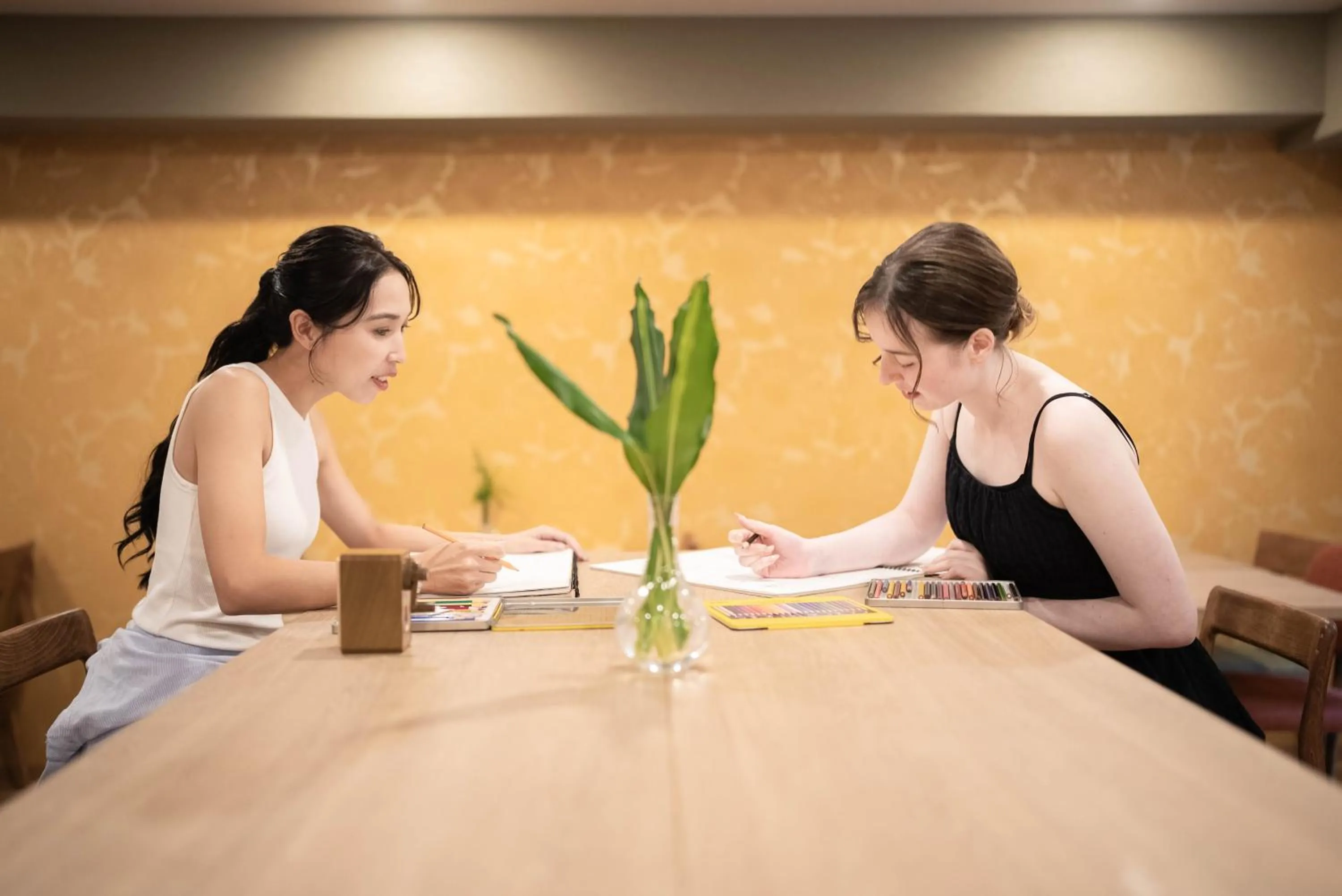 Lounge or bar in HIYORI Stay Kyoto Kamogawa