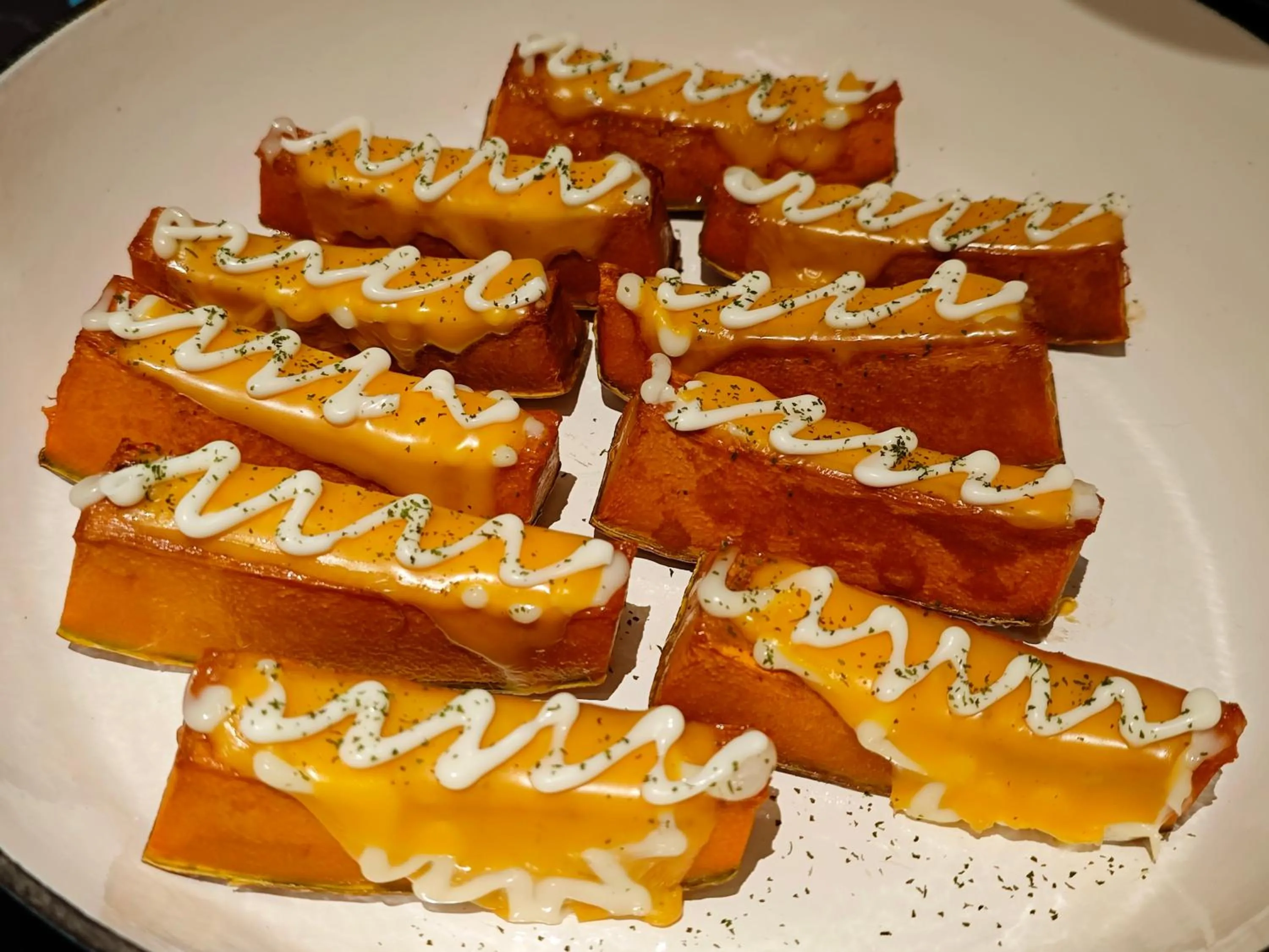 Breakfast in Xishu Garden Inn - Travel Agency service - Car Rent service - English Speaking