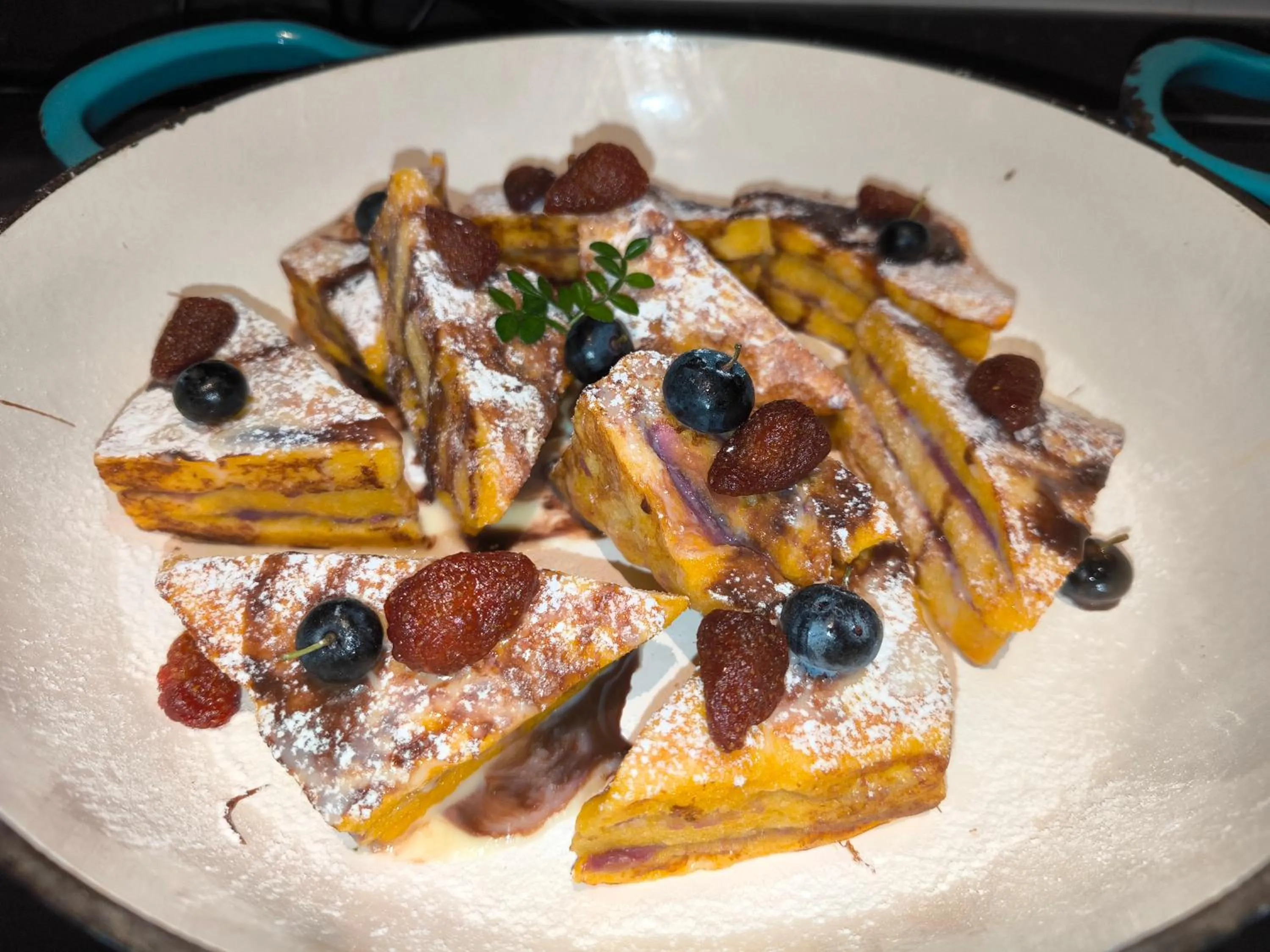 Breakfast in Xishu Garden Inn - Travel Agency service - Car Rent service - English Speaking