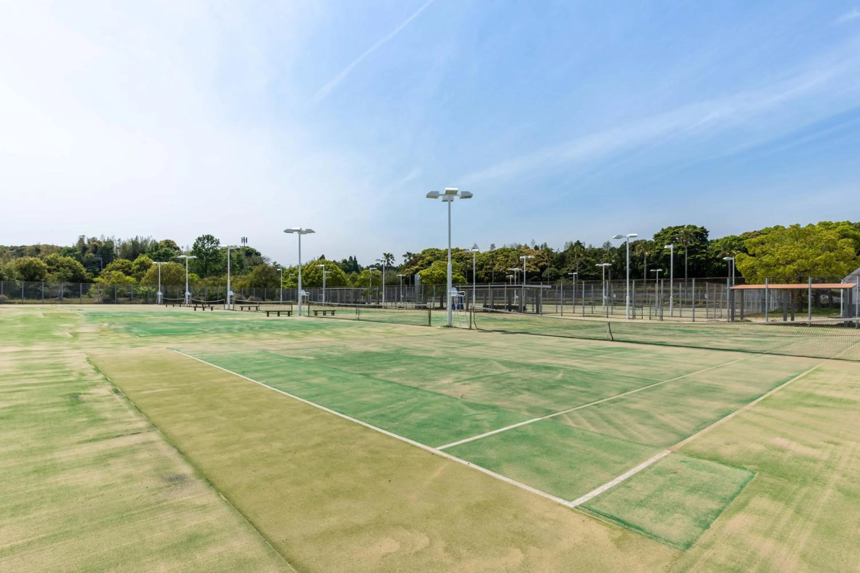 Tennis court in Spa and Resort Hotel Solage Oita Hiji Beppuwan