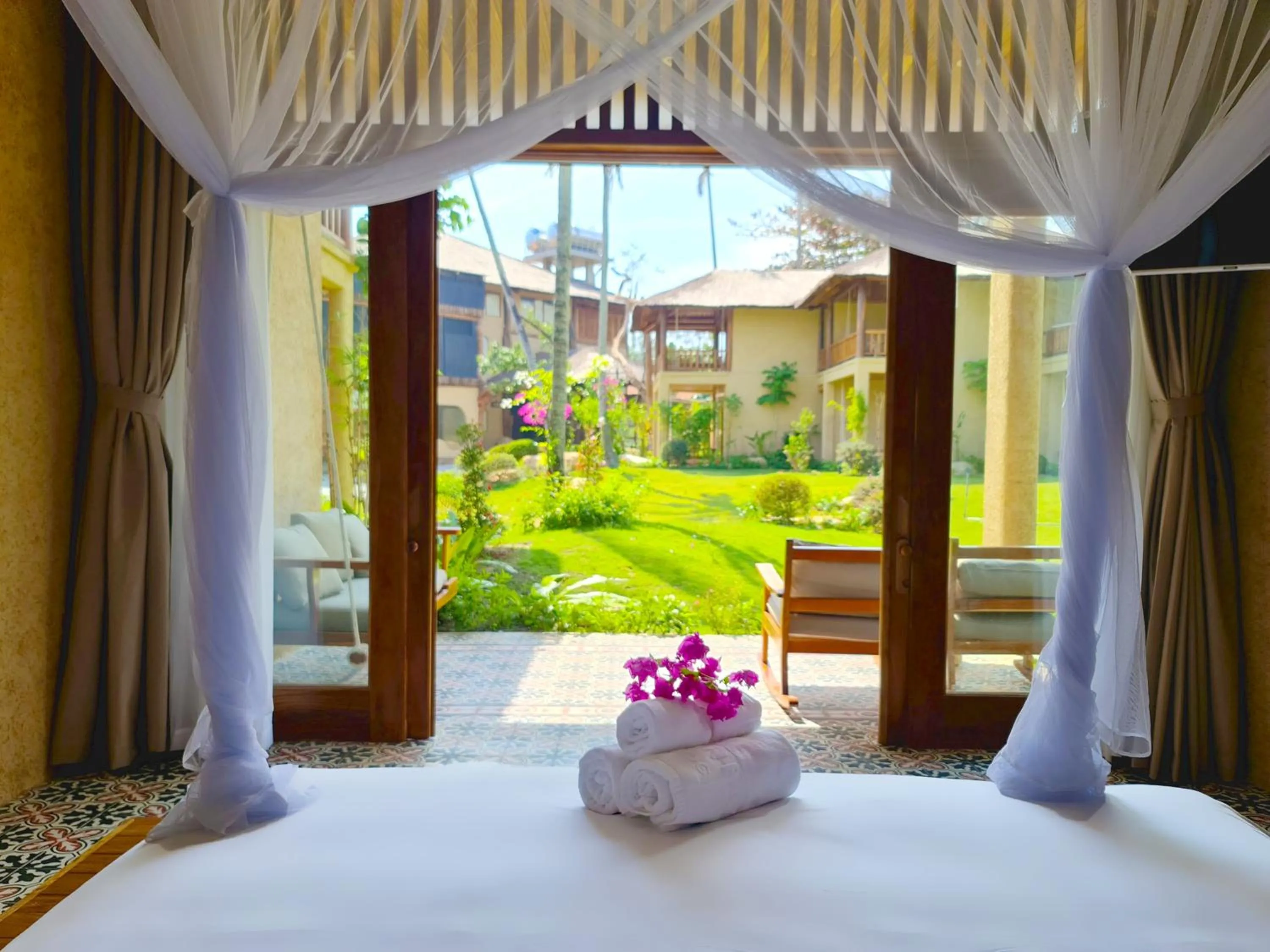 Balcony/Terrace, Bed in Grand Ocean Bay Resort Phu Quoc