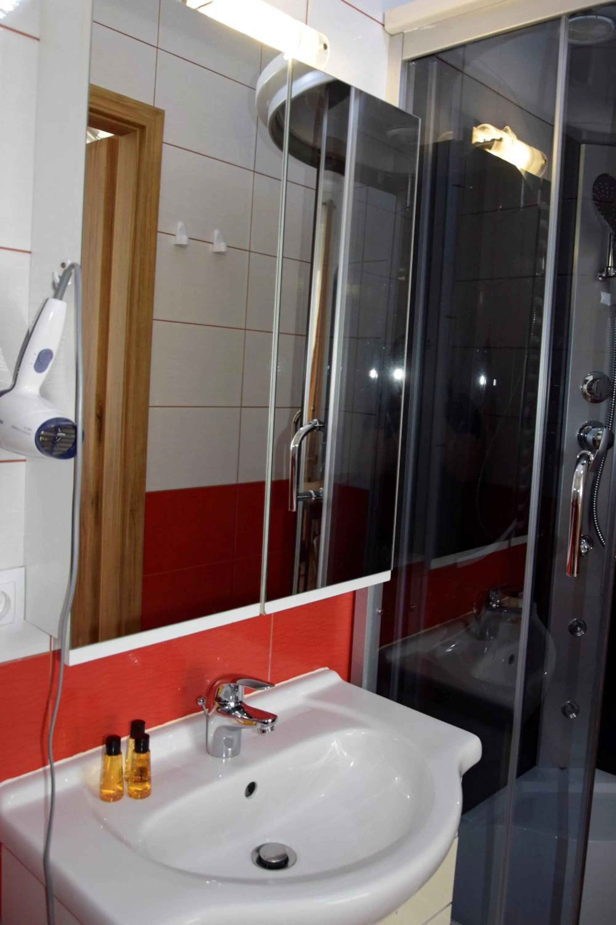 Shower in Villa Victoria