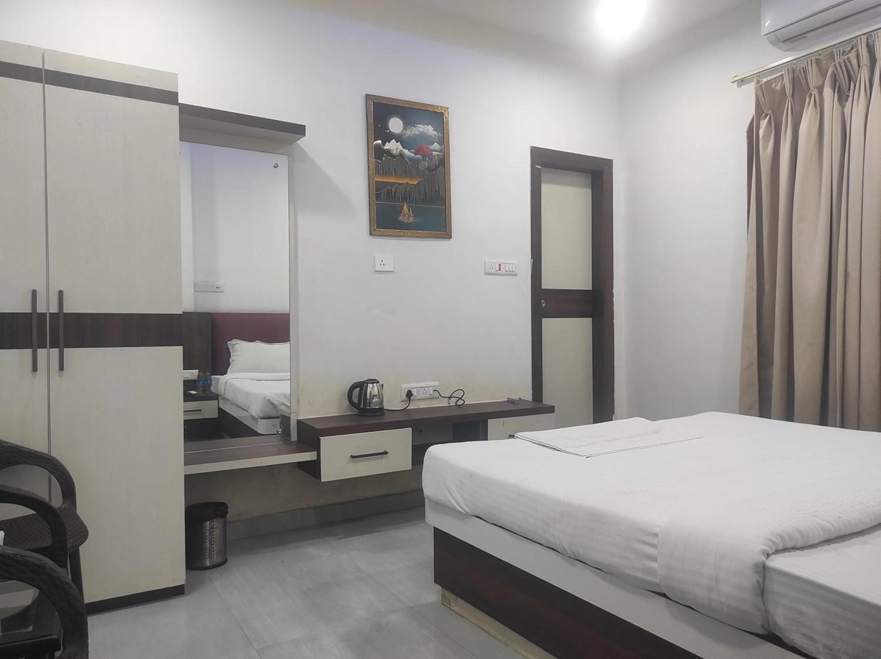 Bed in HOTEL SG HUB TOWER