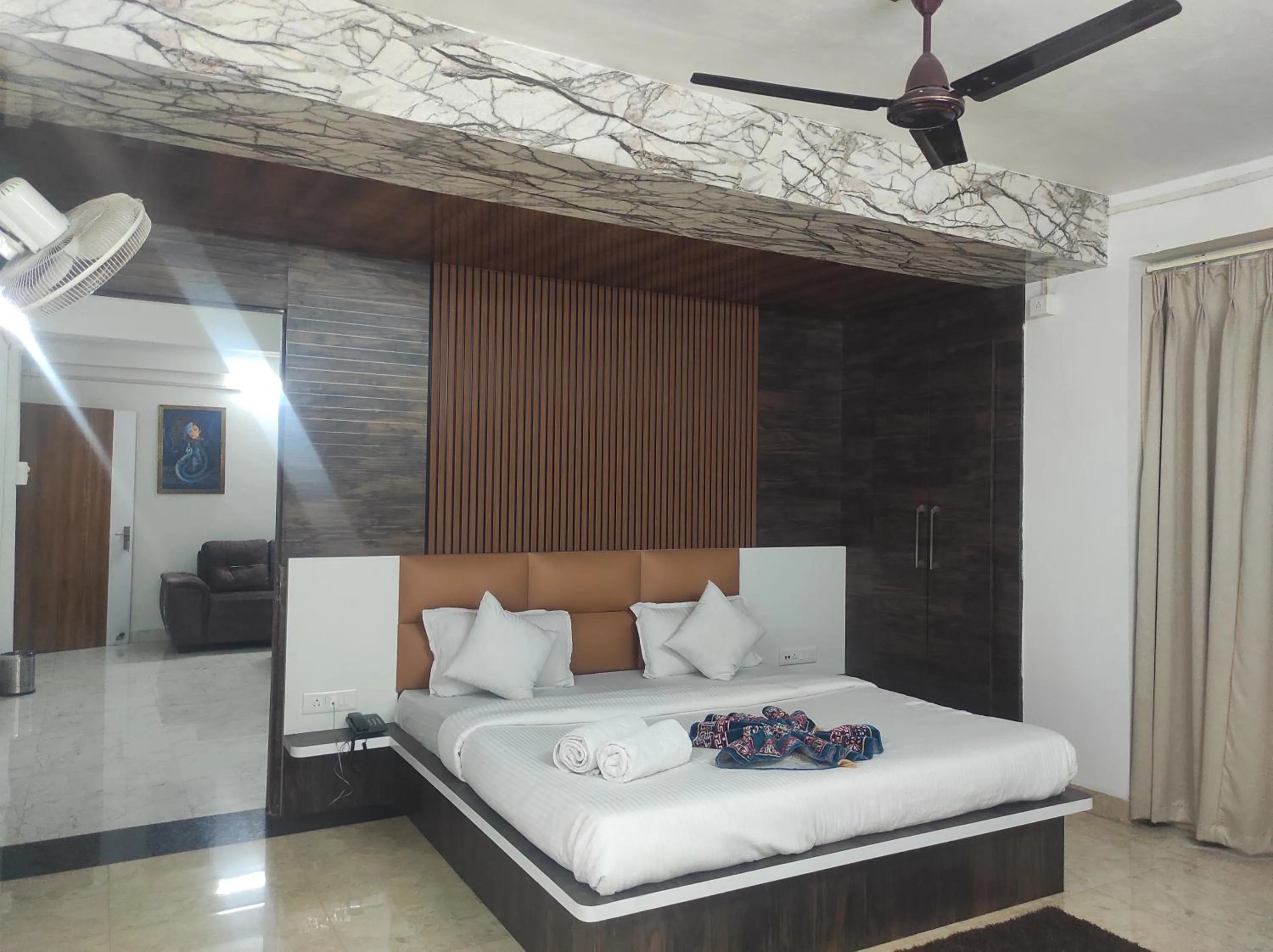 Bed in HOTEL SG HUB TOWER