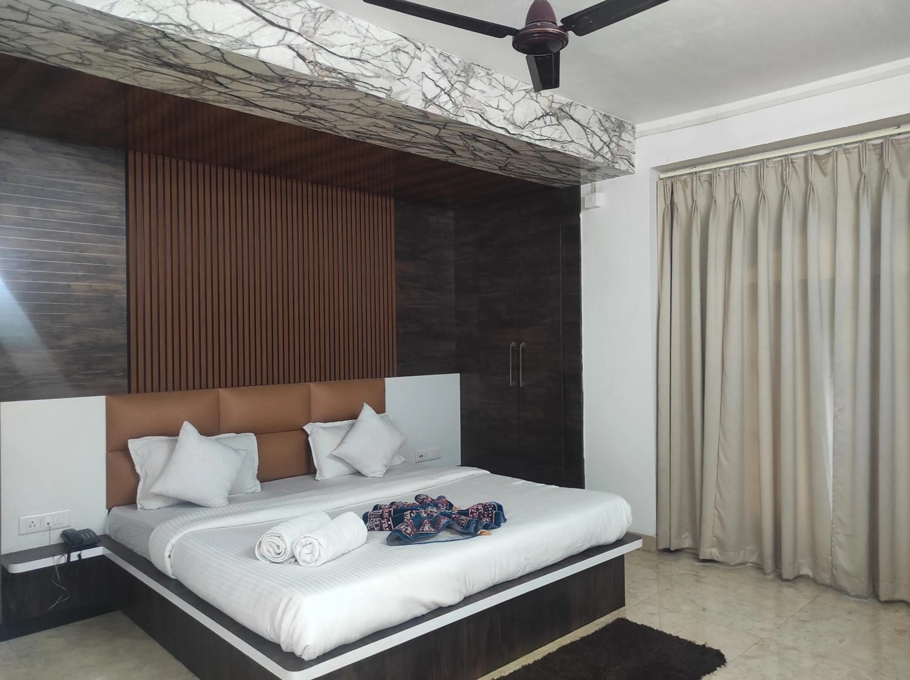 Bed in HOTEL SG HUB TOWER