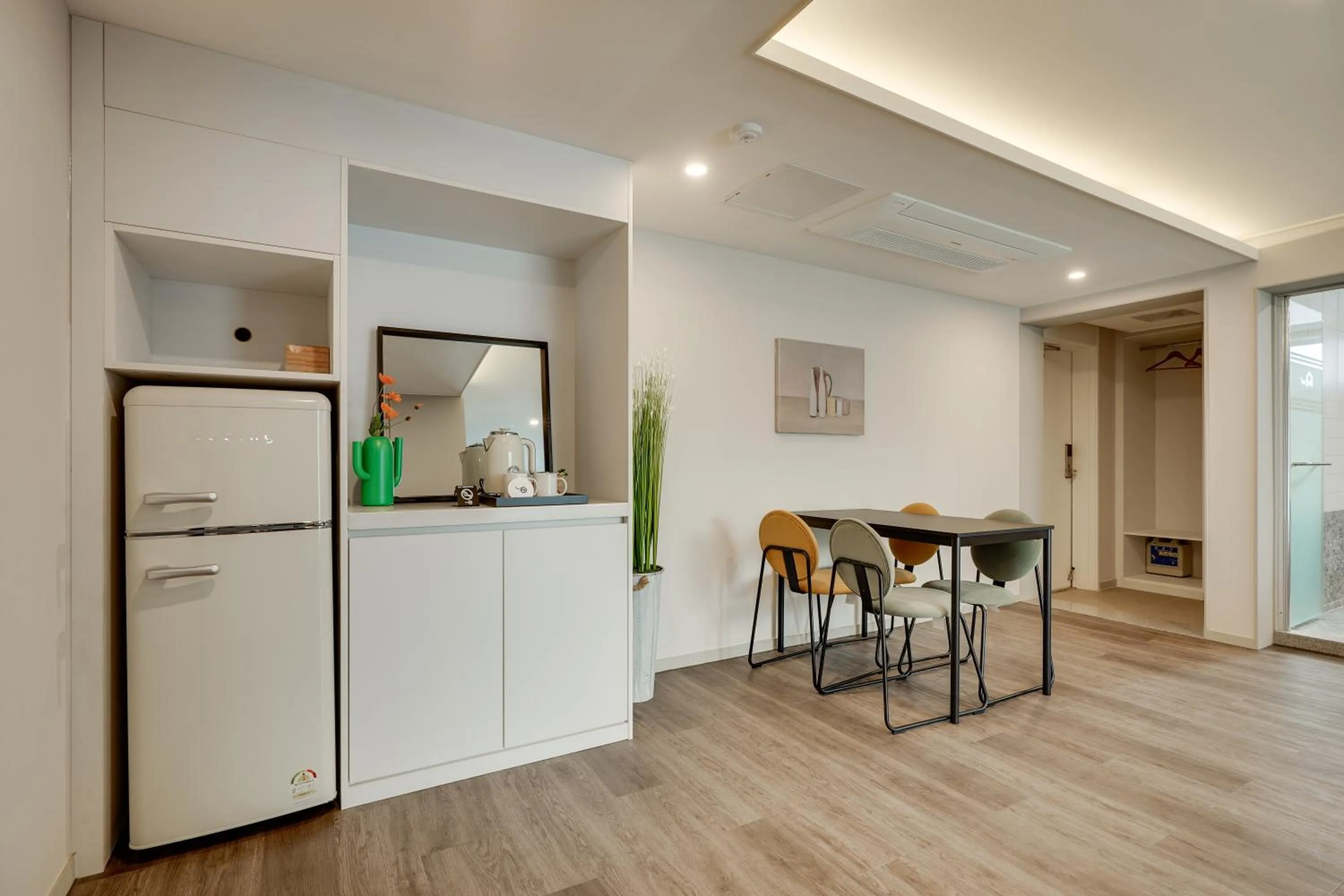 Living room in Two H Hotel