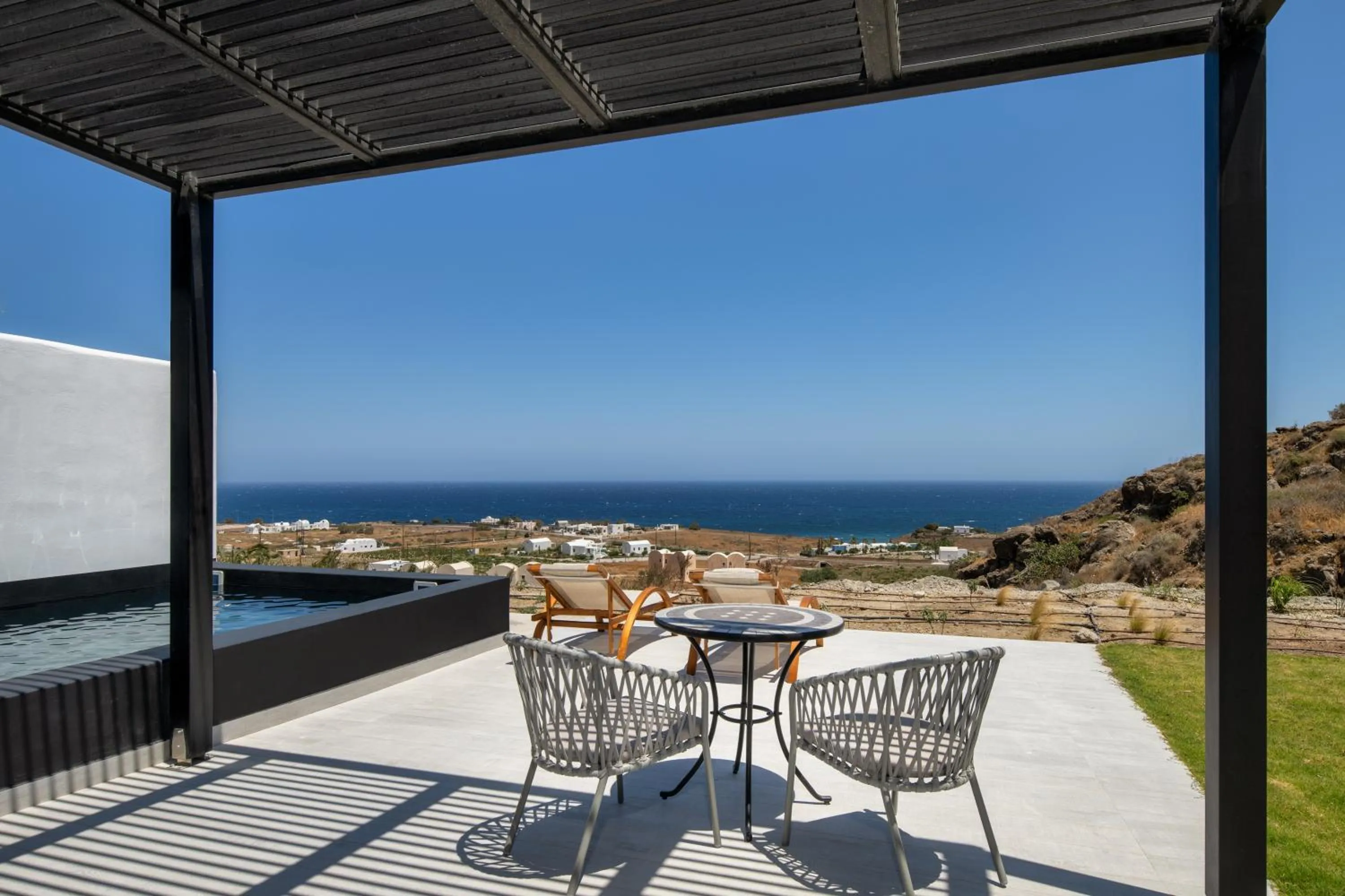 Patio in Palm Island Suites
