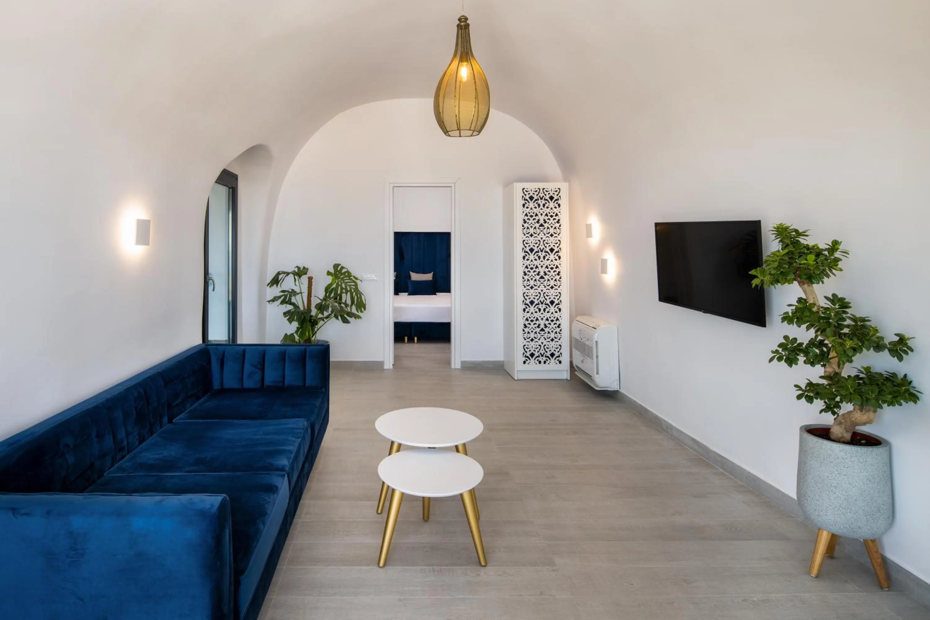 Living room in Palm Island Suites