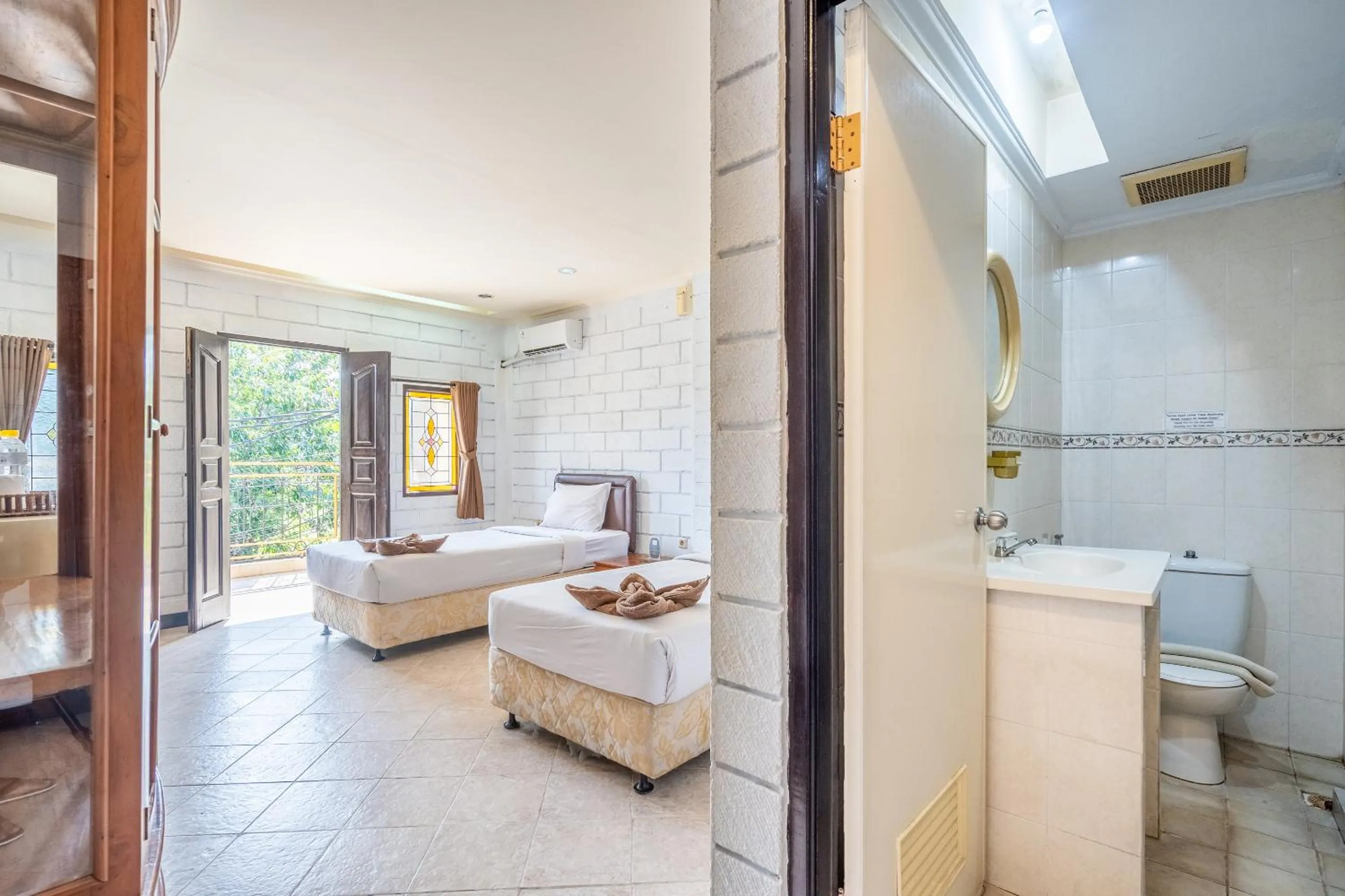 Bed in Ammara Legian By Vilarisi - 8 Minute Walk To The Beach