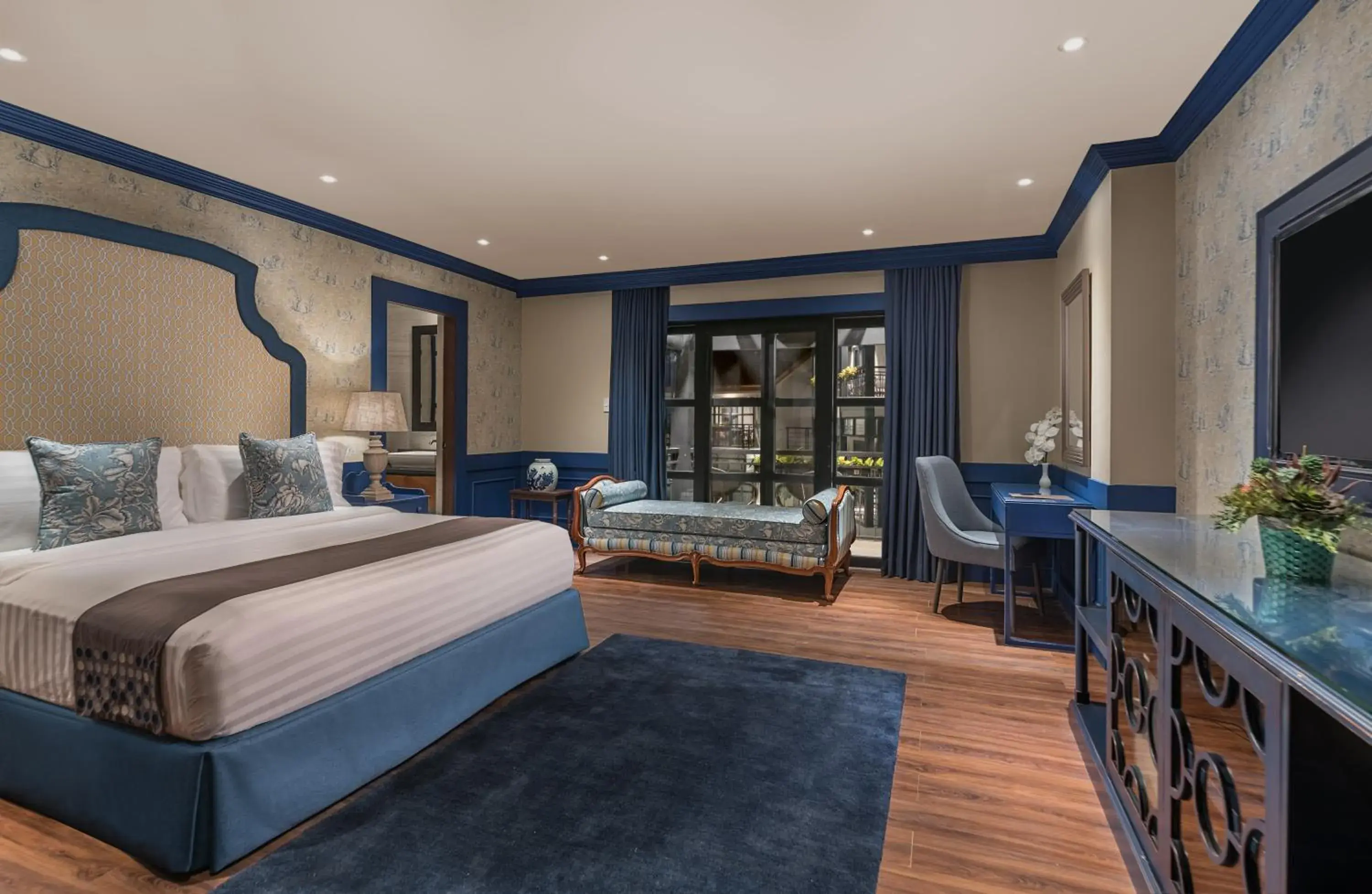 Bed in Hillcreek Gardens Tagaytay Bed in Hillcreek Gardens Tagaytay