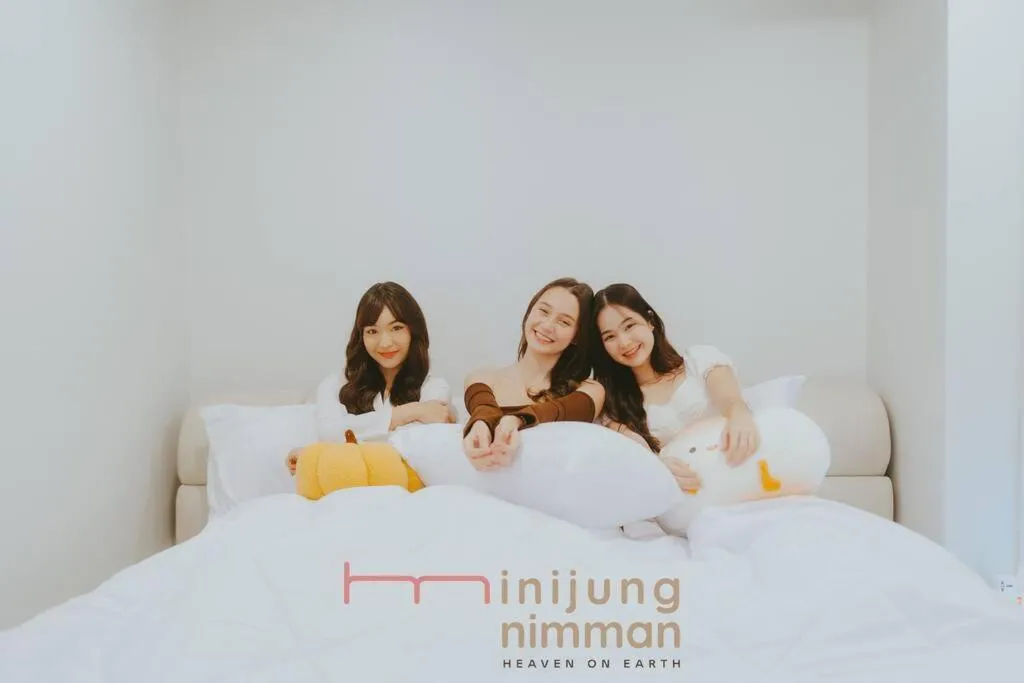 Mini Jung Karaksa