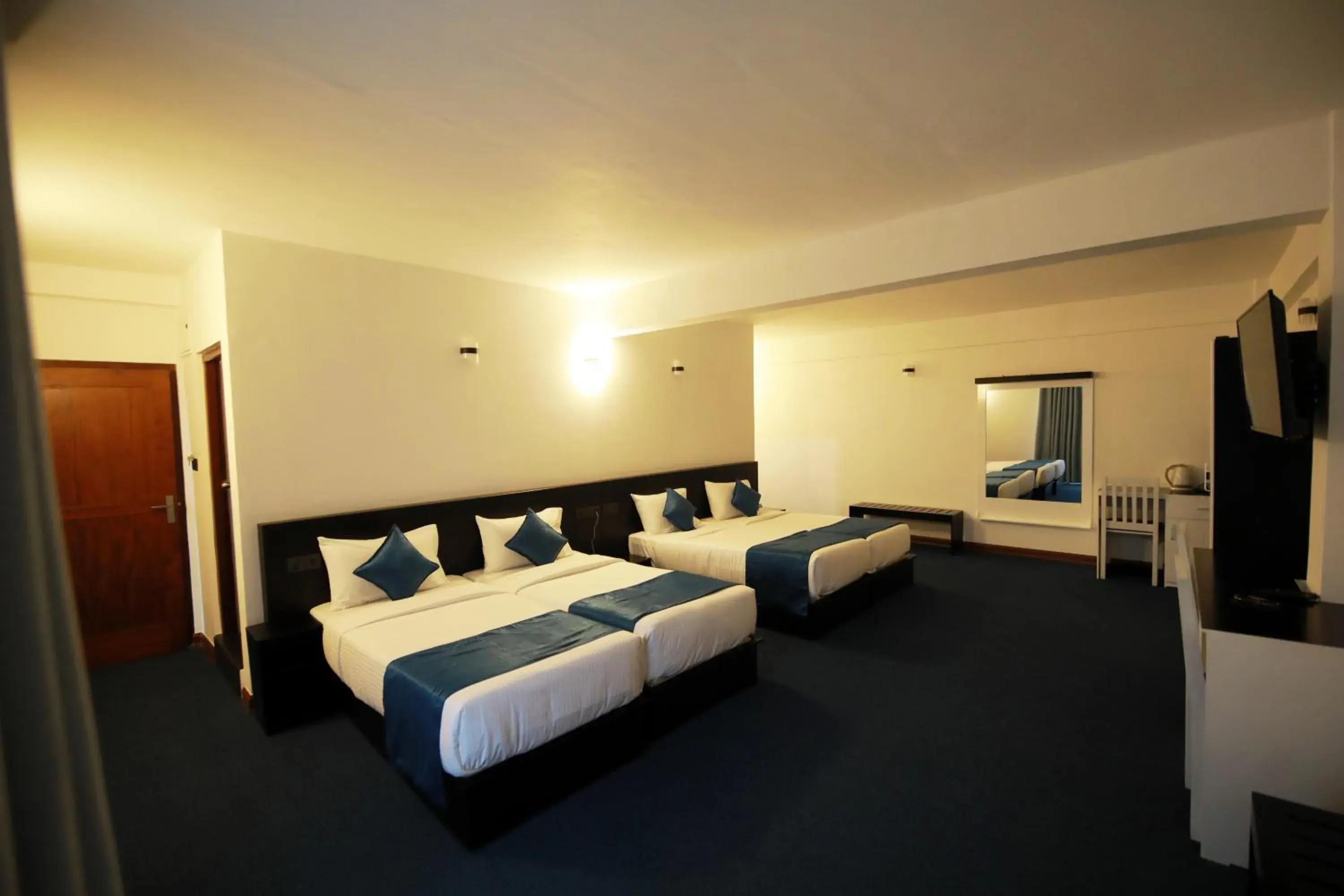 Bed in Single Tree Mount Hotel Bed in Single Tree Mount Hotel