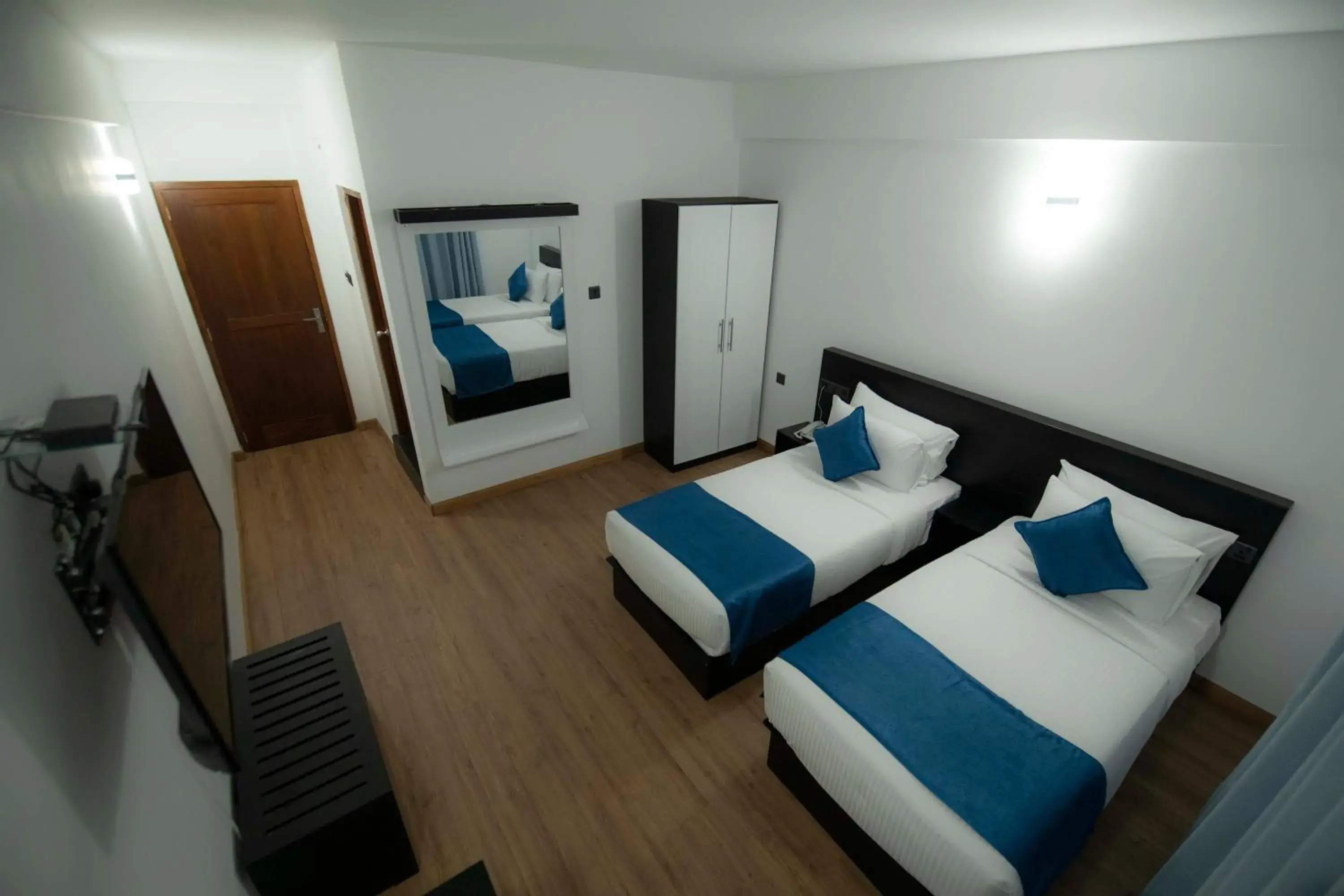 Bed in Single Tree Mount Hotel Bed in Single Tree Mount Hotel