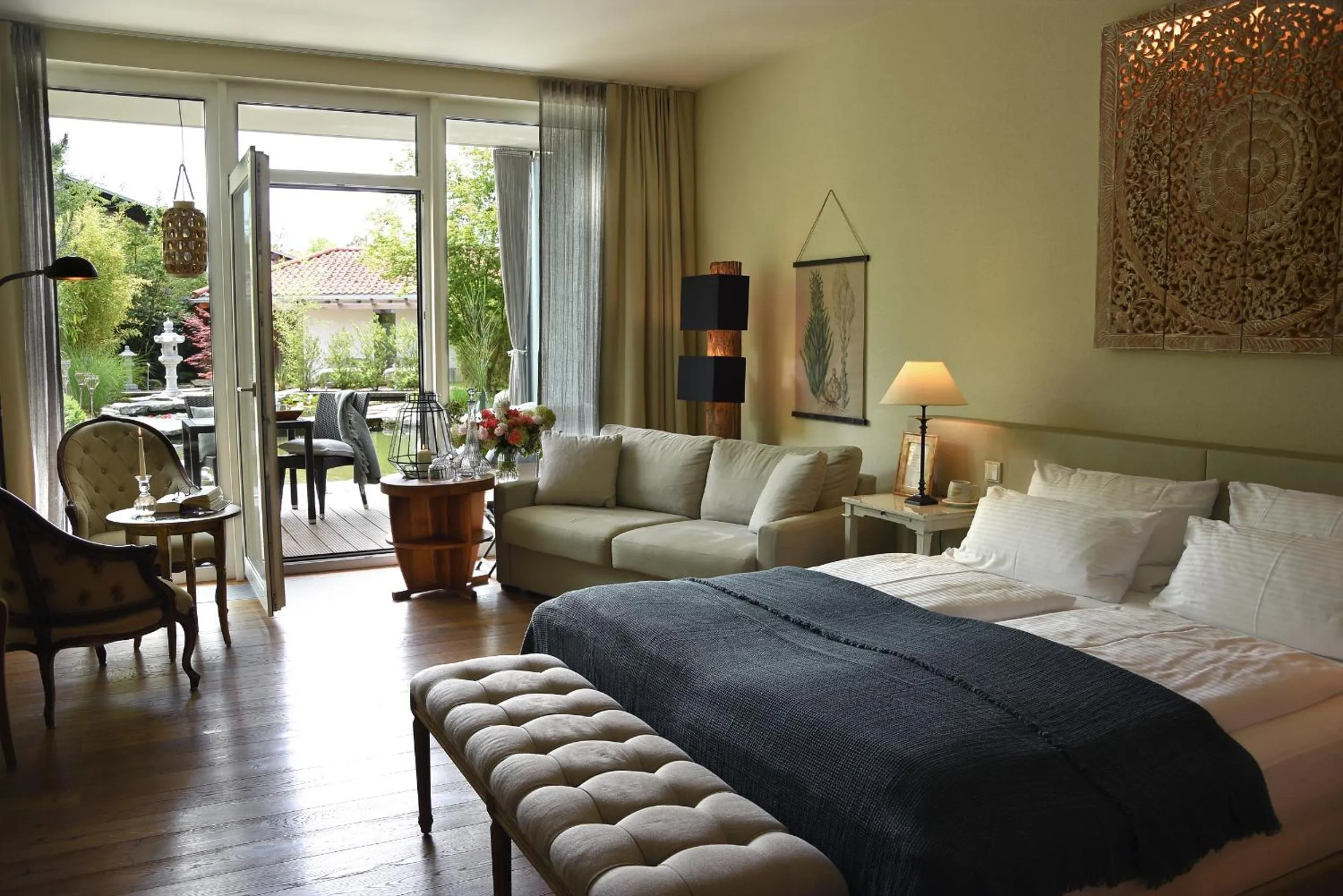 Photo of the whole room, Bed in Wellnessgarten-Hotel