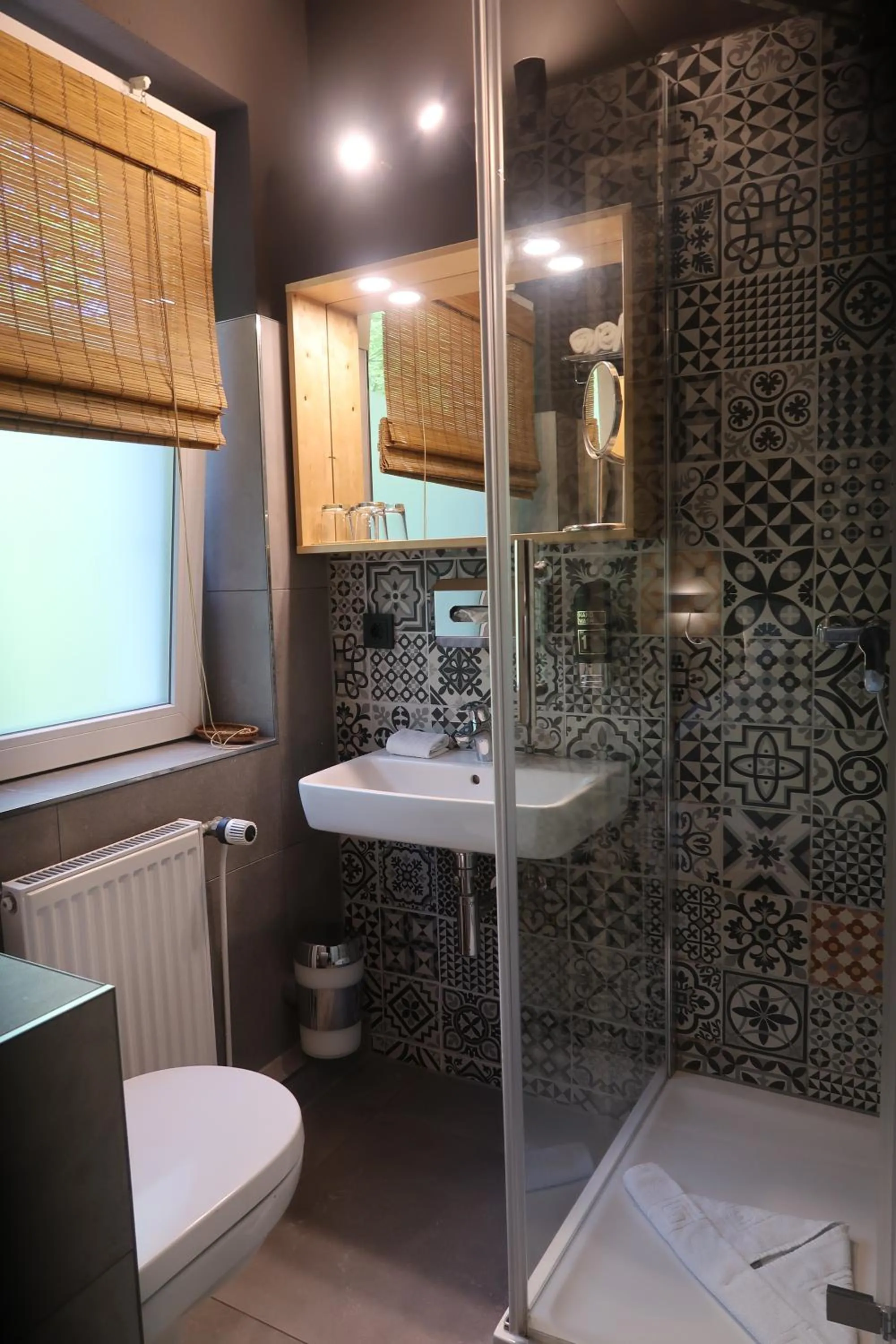 Bathroom in Lodge Seaside Boutique Hotel