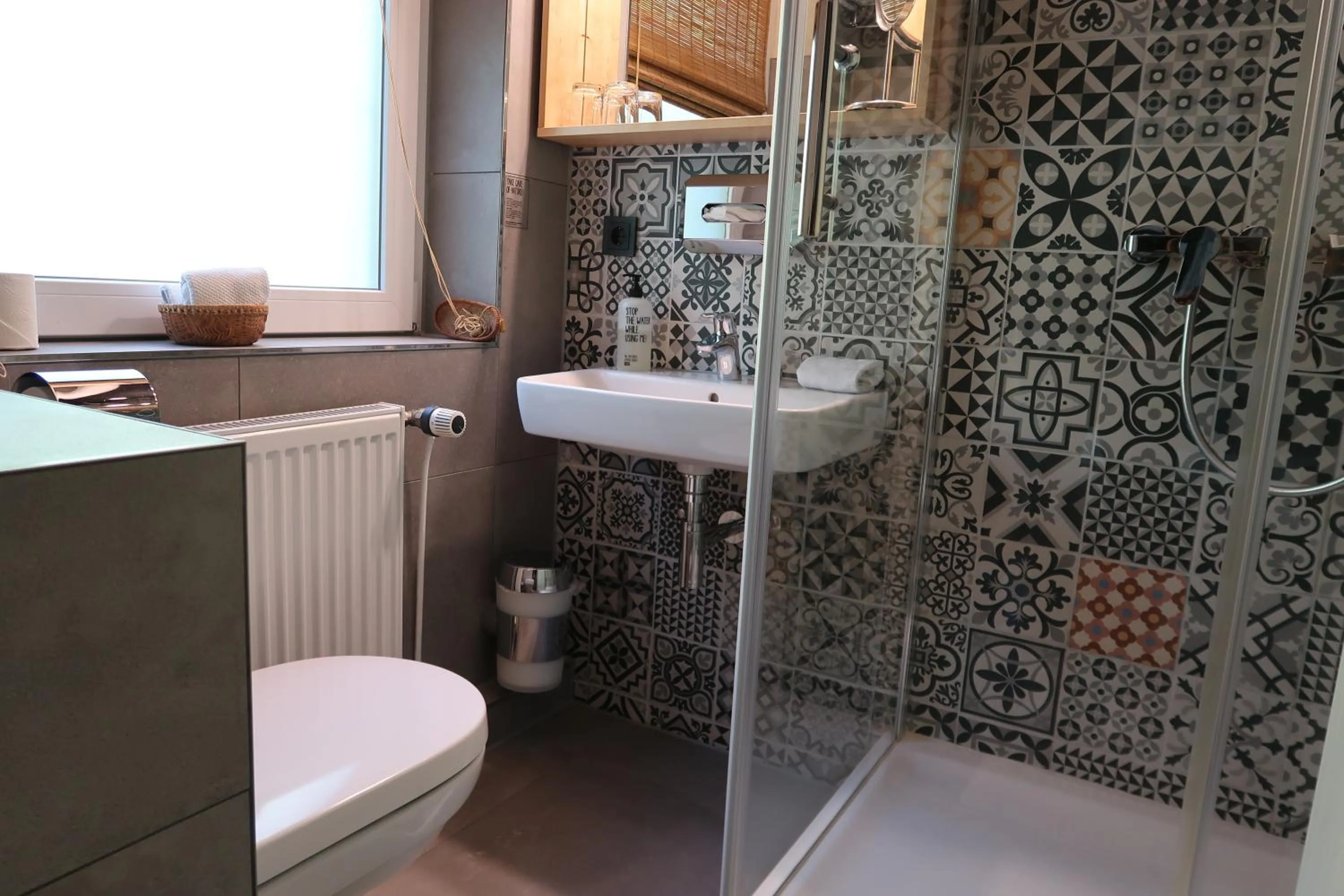 Bathroom in Lodge Seaside Boutique Hotel