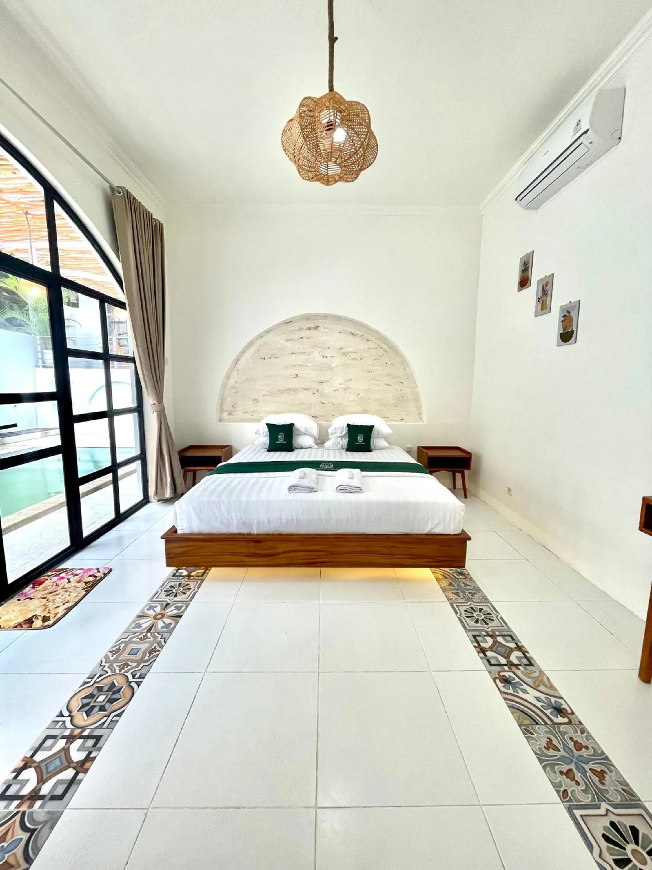 Bed in Sampai Villa Santiva