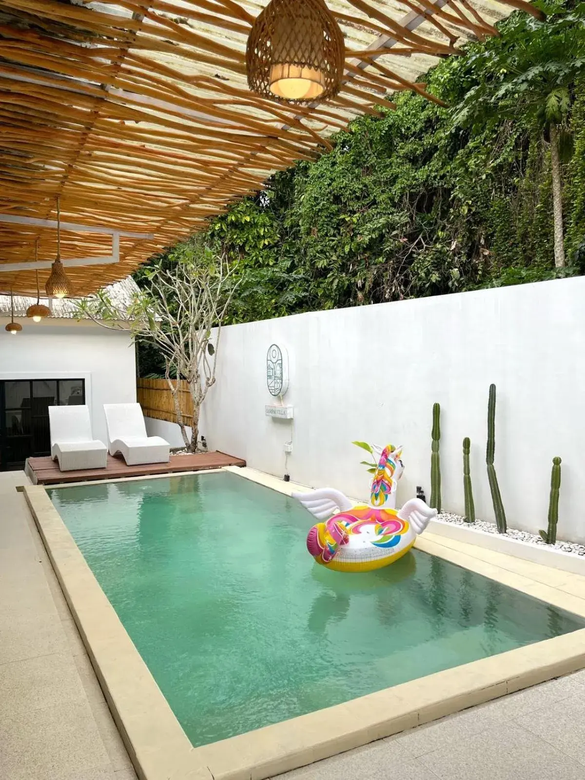 Three-Bedroom Villa in Sampai Villa Santiva Three-Bedroom Villa in Sampai Villa Santiva